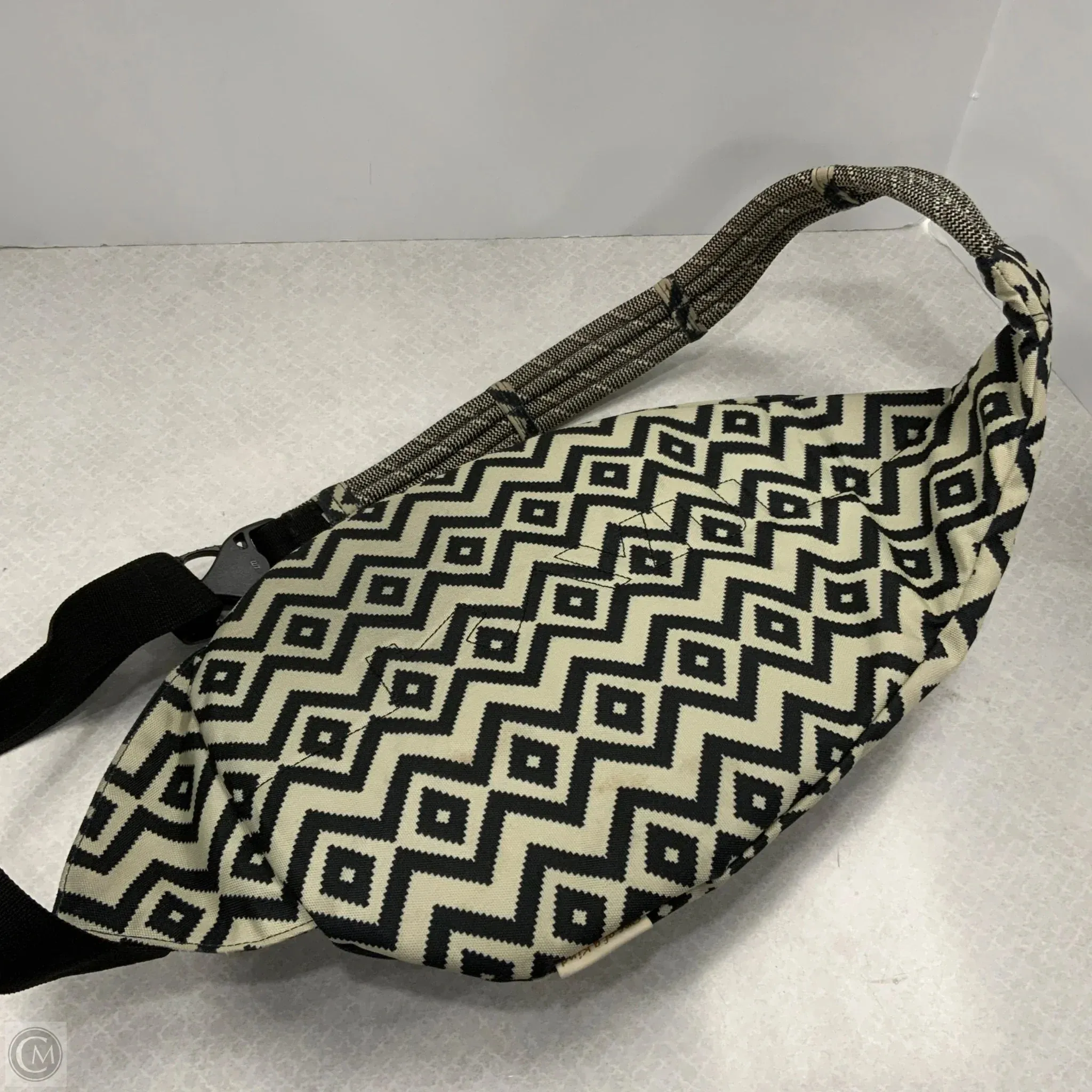 Backpack By Kavu, Size: Medium