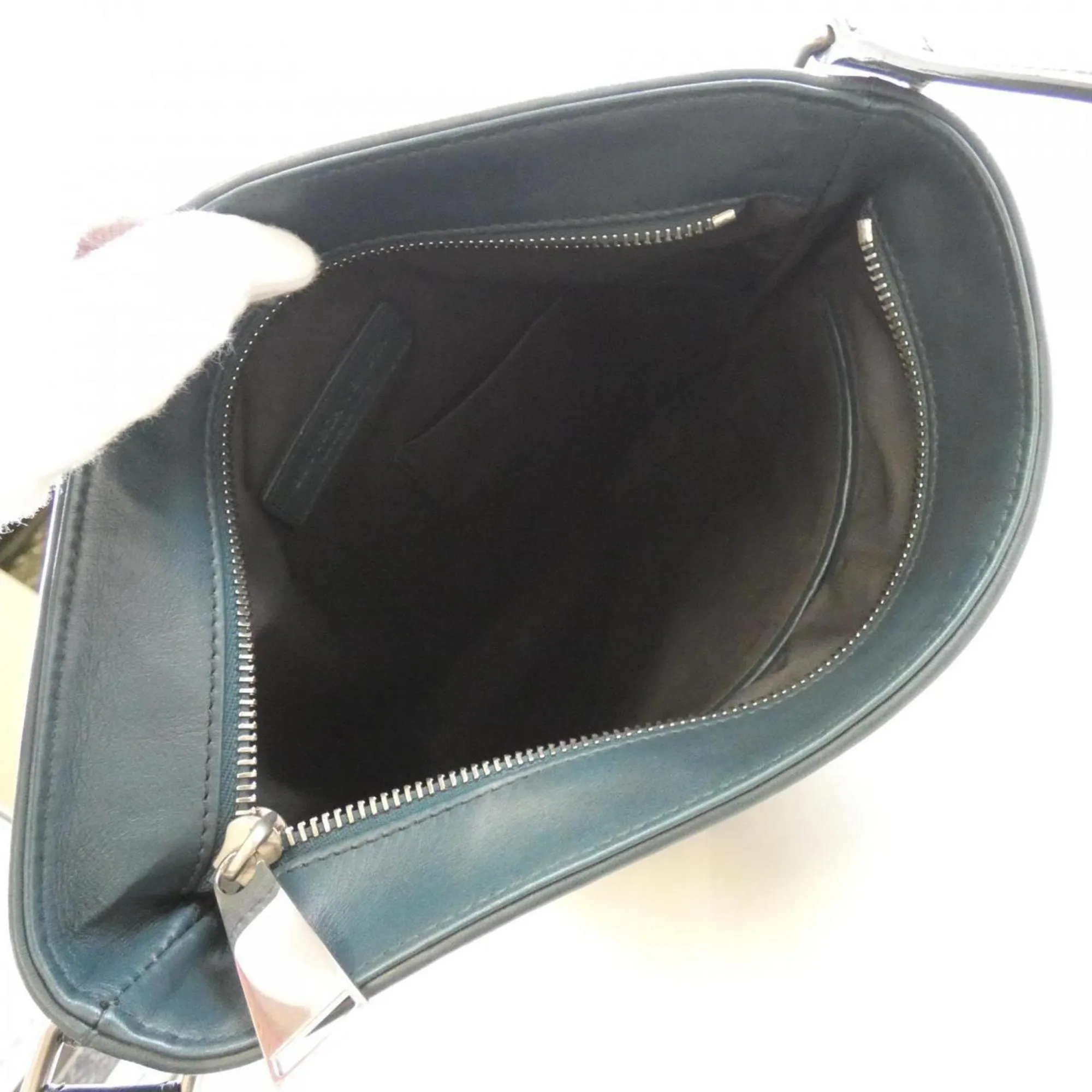 Bottega Veneta Leather Shoulder Bag (Pre-Owned)