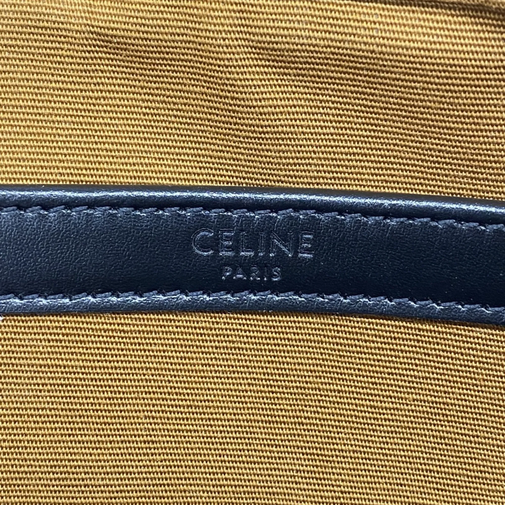 Celine Pvc Shoulder Bag (Pre-Owned)