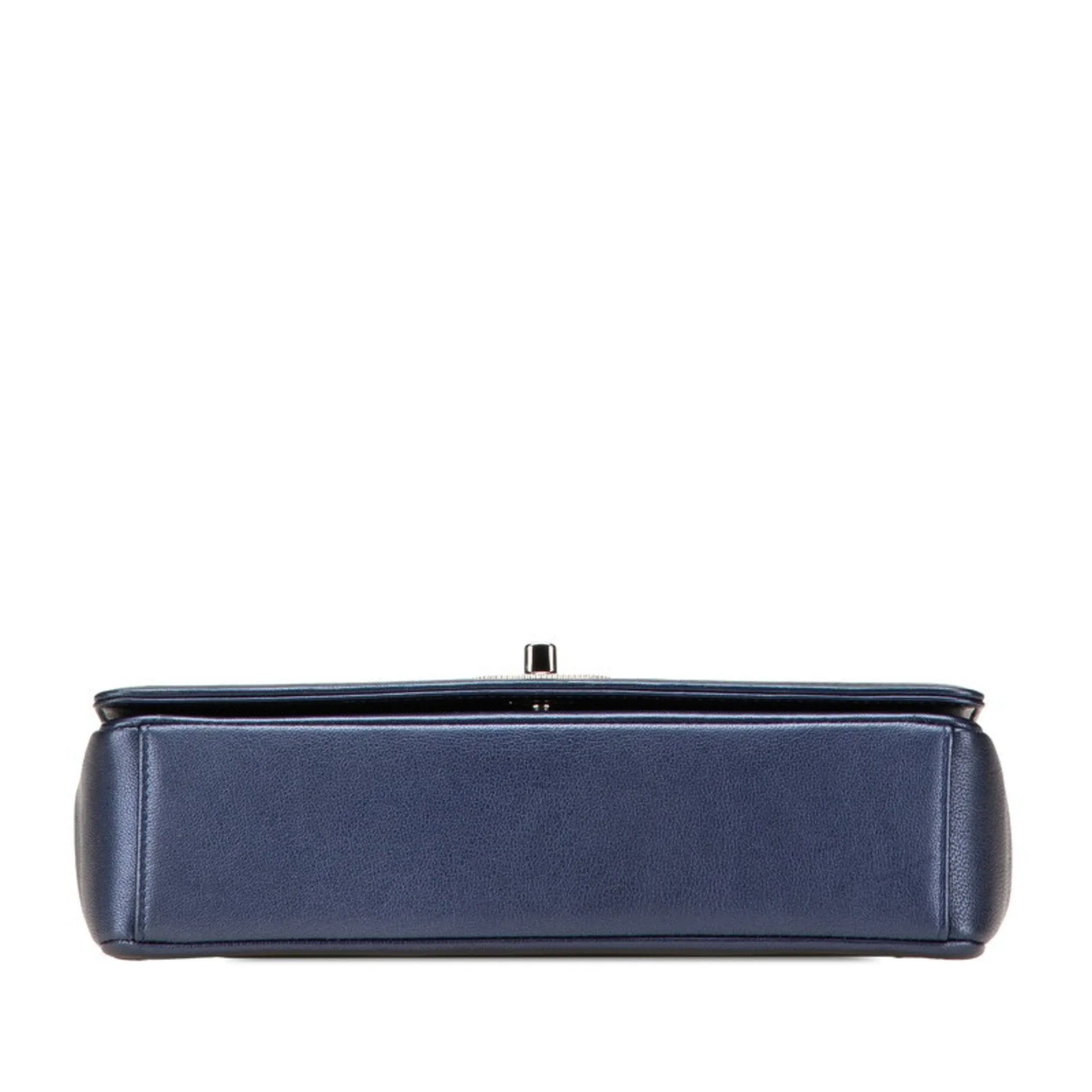Chanel Leather Shoulder Bag (Pre-Owned)