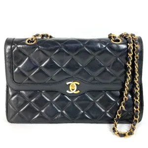 Chanel Leather Shoulder Bag (Pre-Owned)