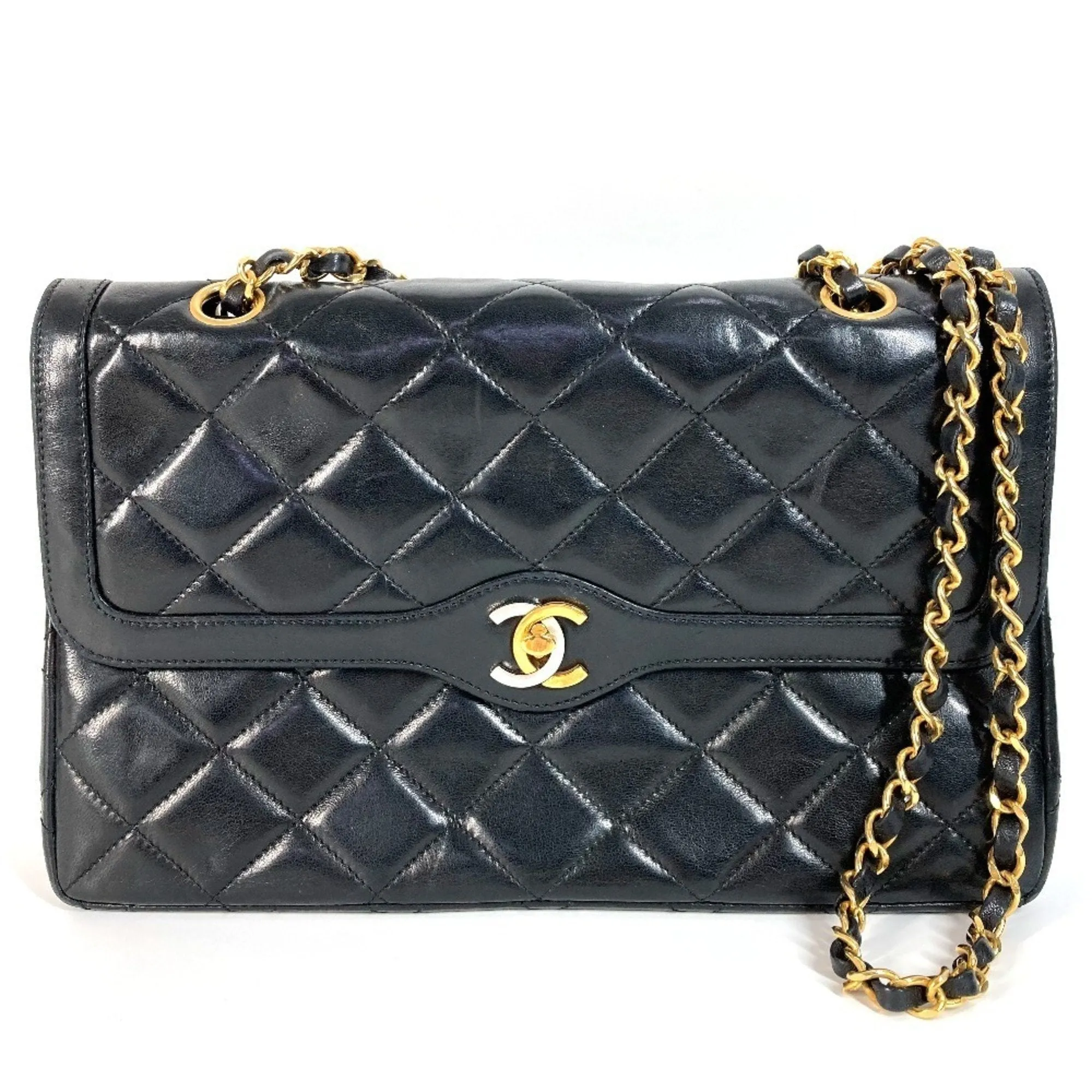 Chanel Leather Shoulder Bag (Pre-Owned)