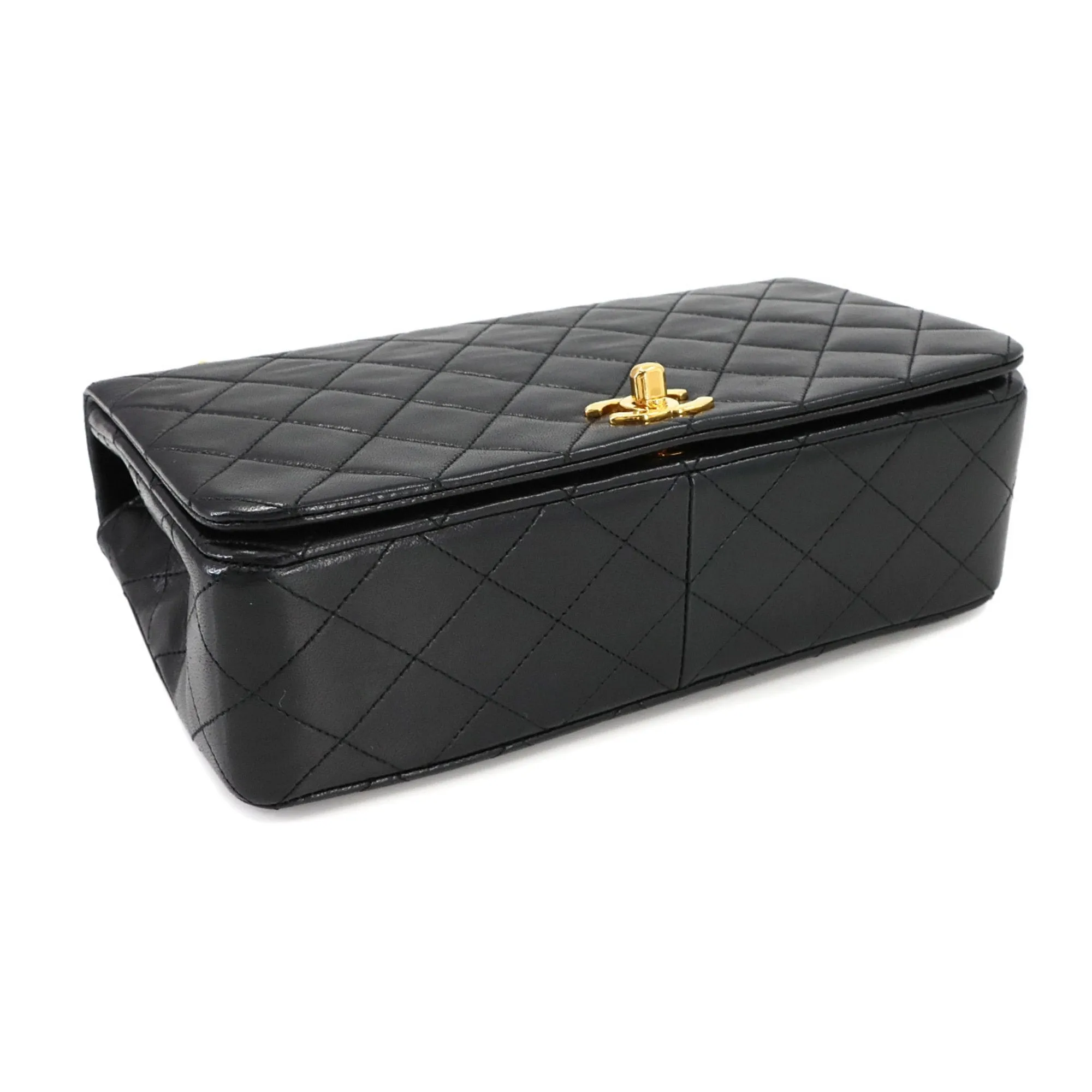 Chanel Leather Shoulder Bag (Pre-Owned)