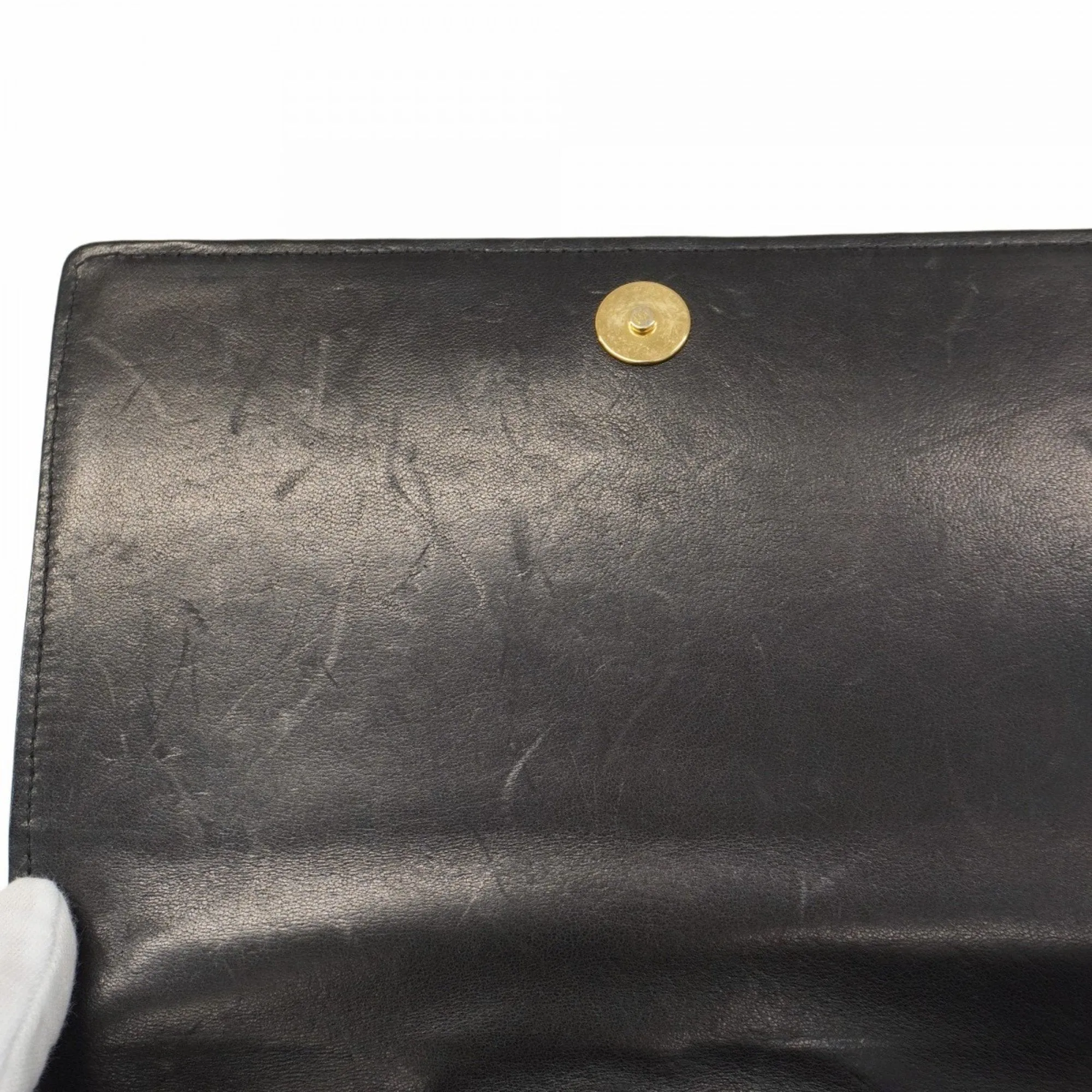 Chanel Leather Shoulder Bag (Pre-Owned)