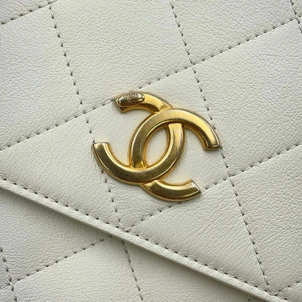 CHANEL Matelasse Hobo ChainShoulder Bag White AS2542 Calf Leather