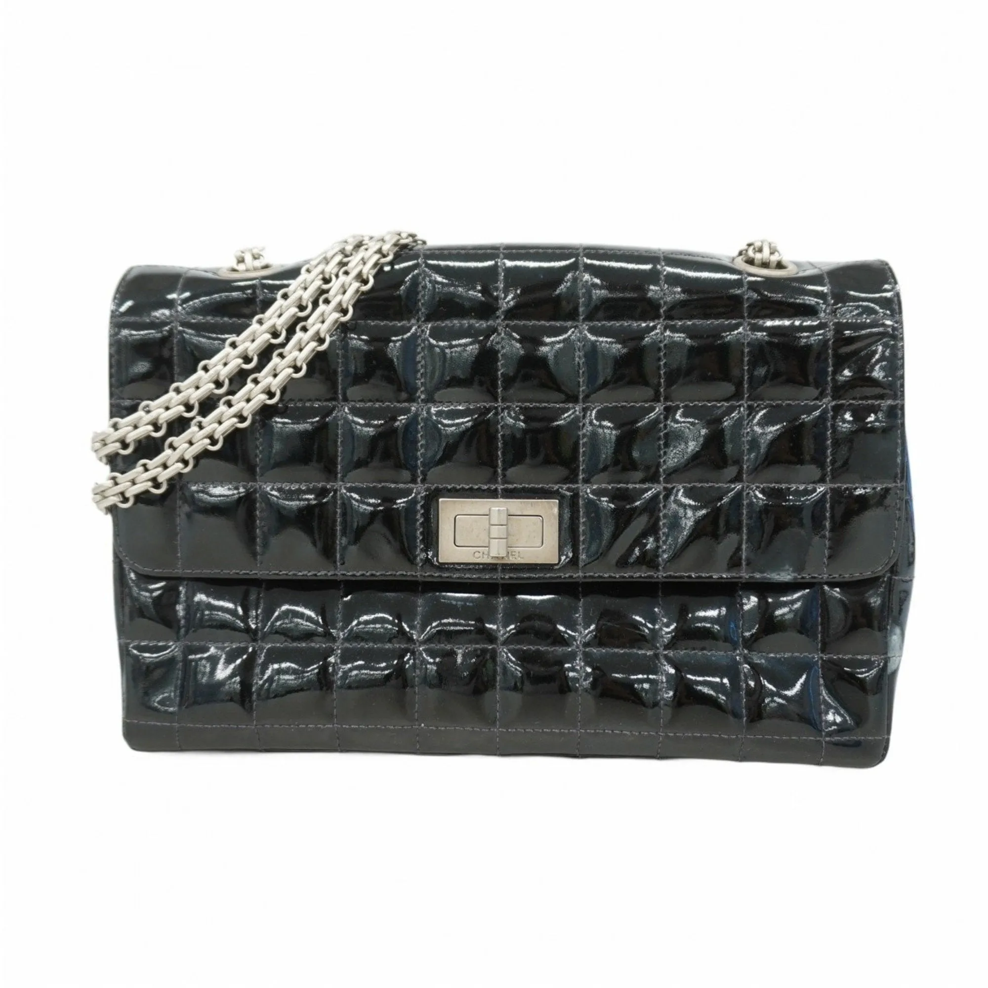 Chanel Patent Leather Shoulder Bag (Pre-Owned)
