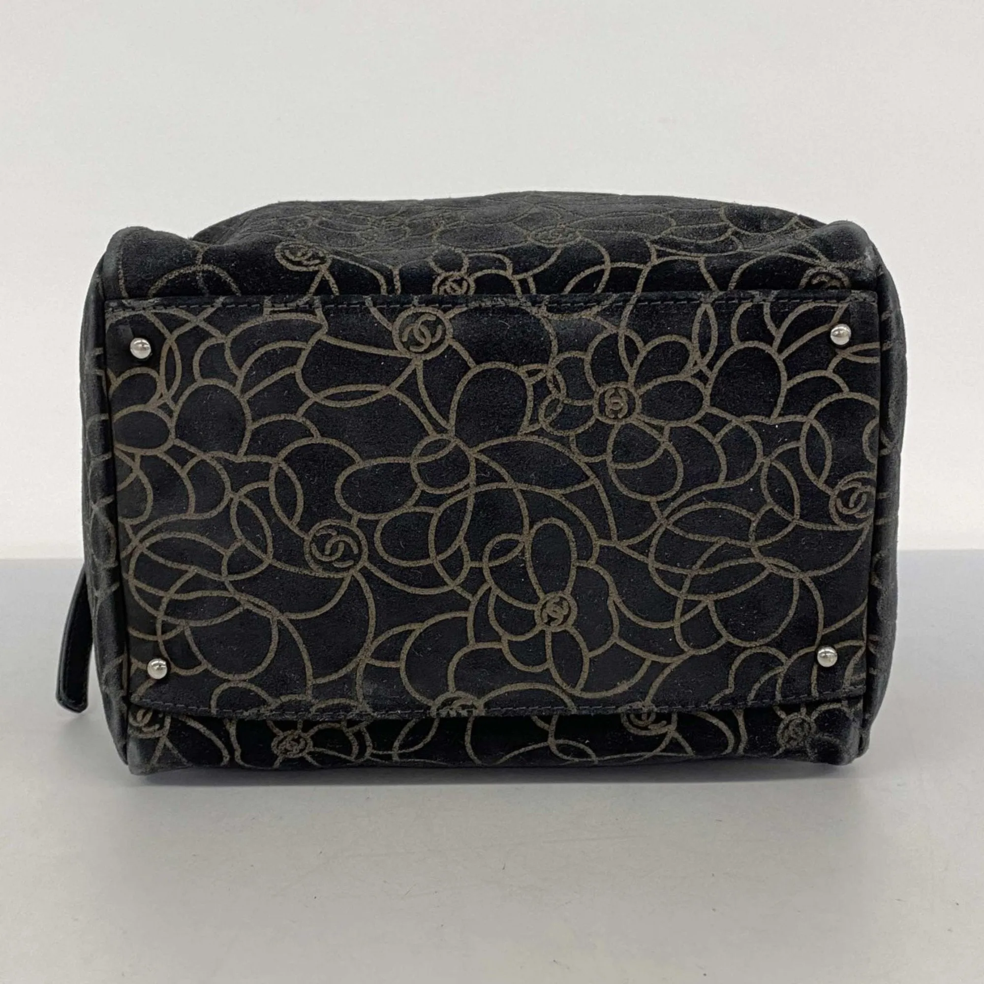 Chanel Suede Shoulder Bag (Pre-Owned)