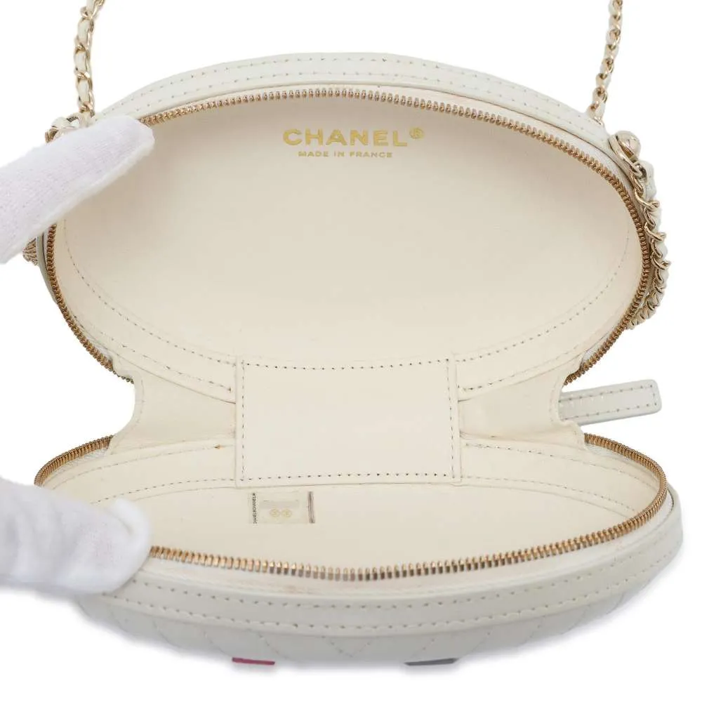CHANEL V Stitch ChainShoulder Lapausa White Leather