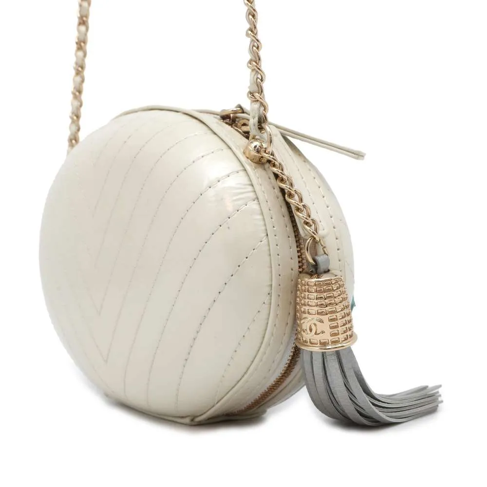 CHANEL V Stitch ChainShoulder Lapausa White Leather