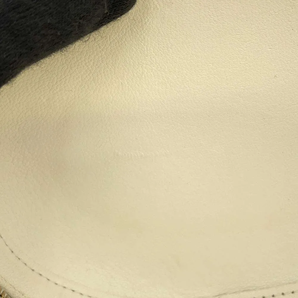 CHANEL V Stitch ChainShoulder Lapausa White Leather