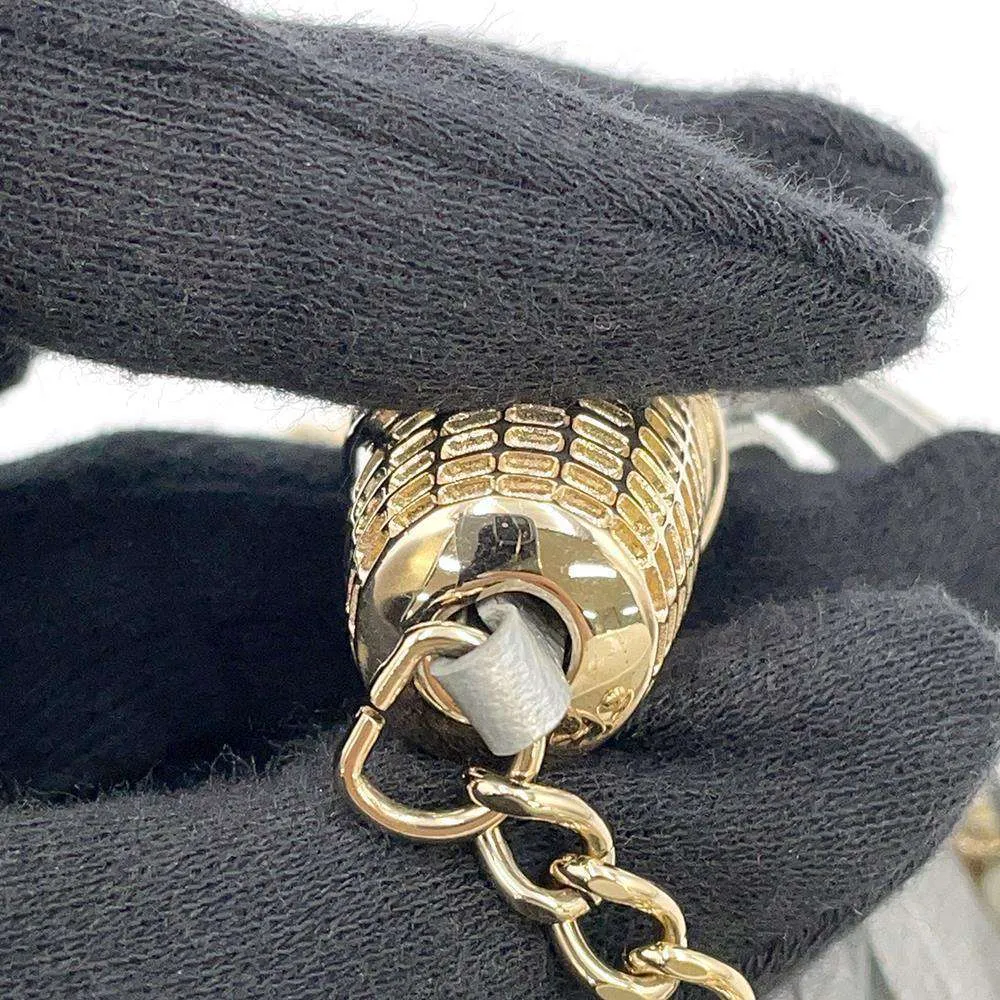 CHANEL V Stitch ChainShoulder Lapausa White Leather