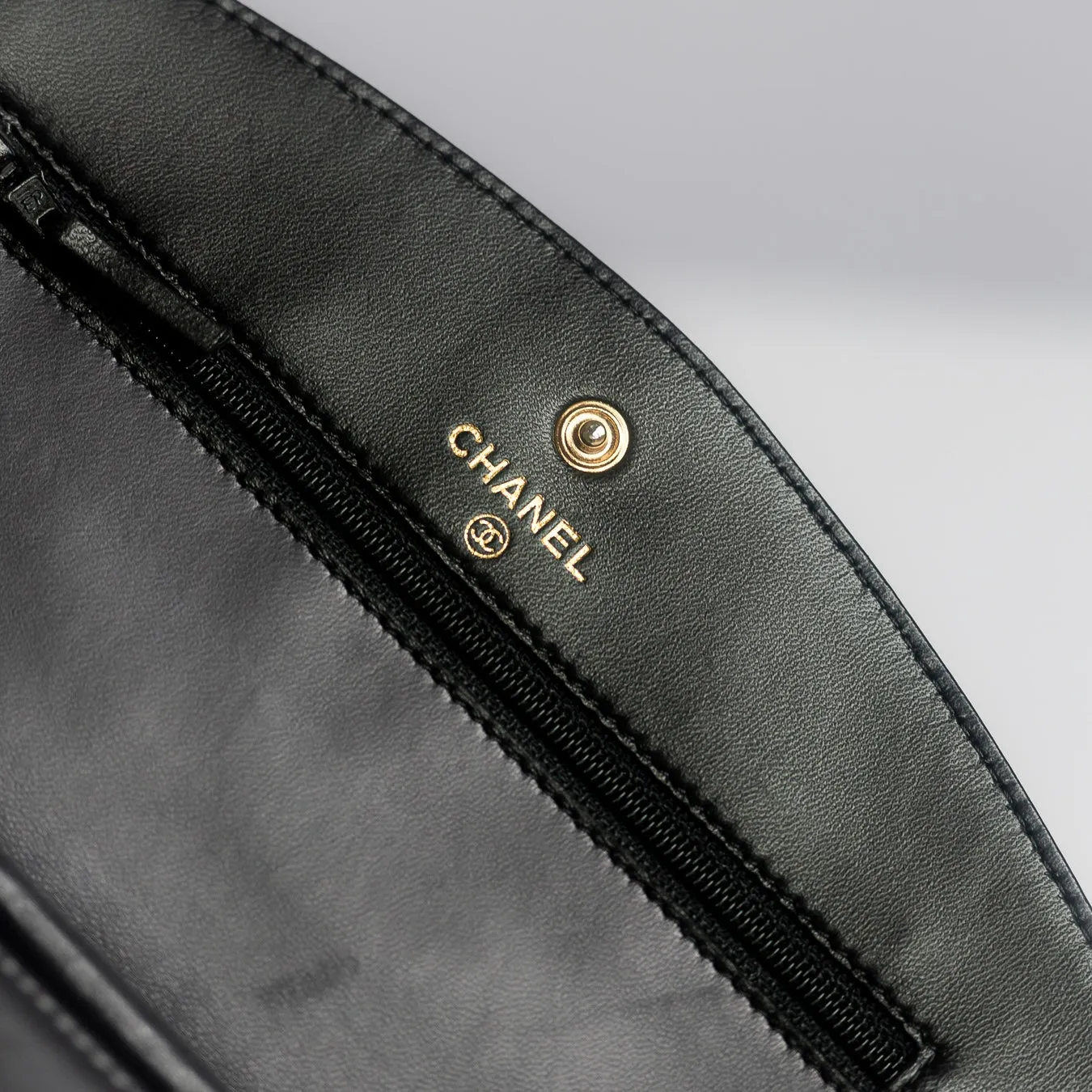 CHANEL - WALLET ON CHAIN BLACK CAVIAR LEATHER