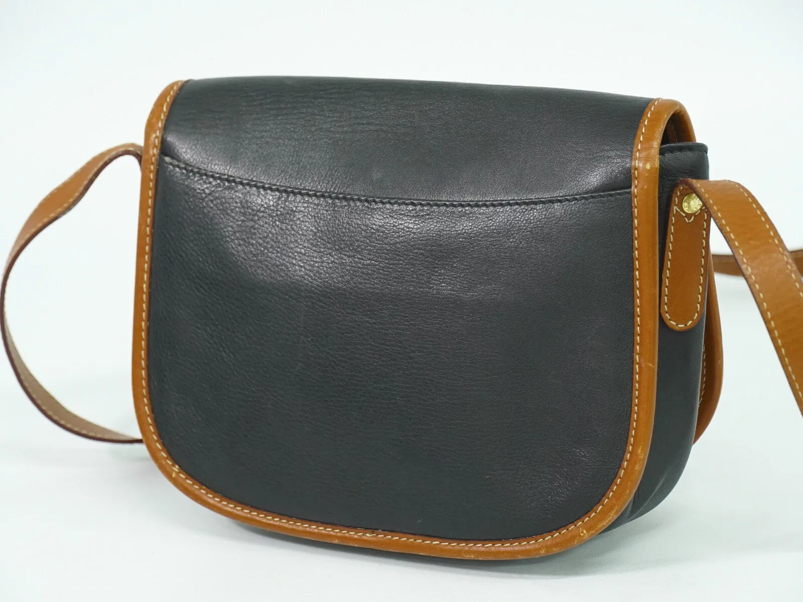 Cline Flap Pocket Leather Shoulder Bag (Pre-Owned)