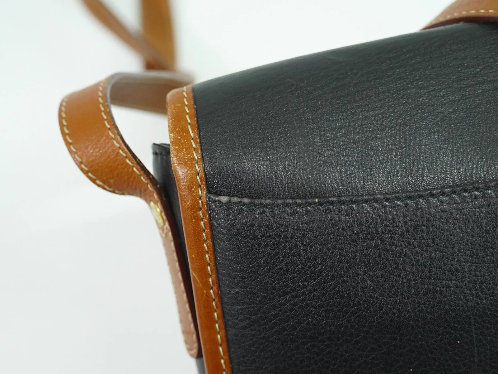 Cline Flap Pocket Leather Shoulder Bag (Pre-Owned)