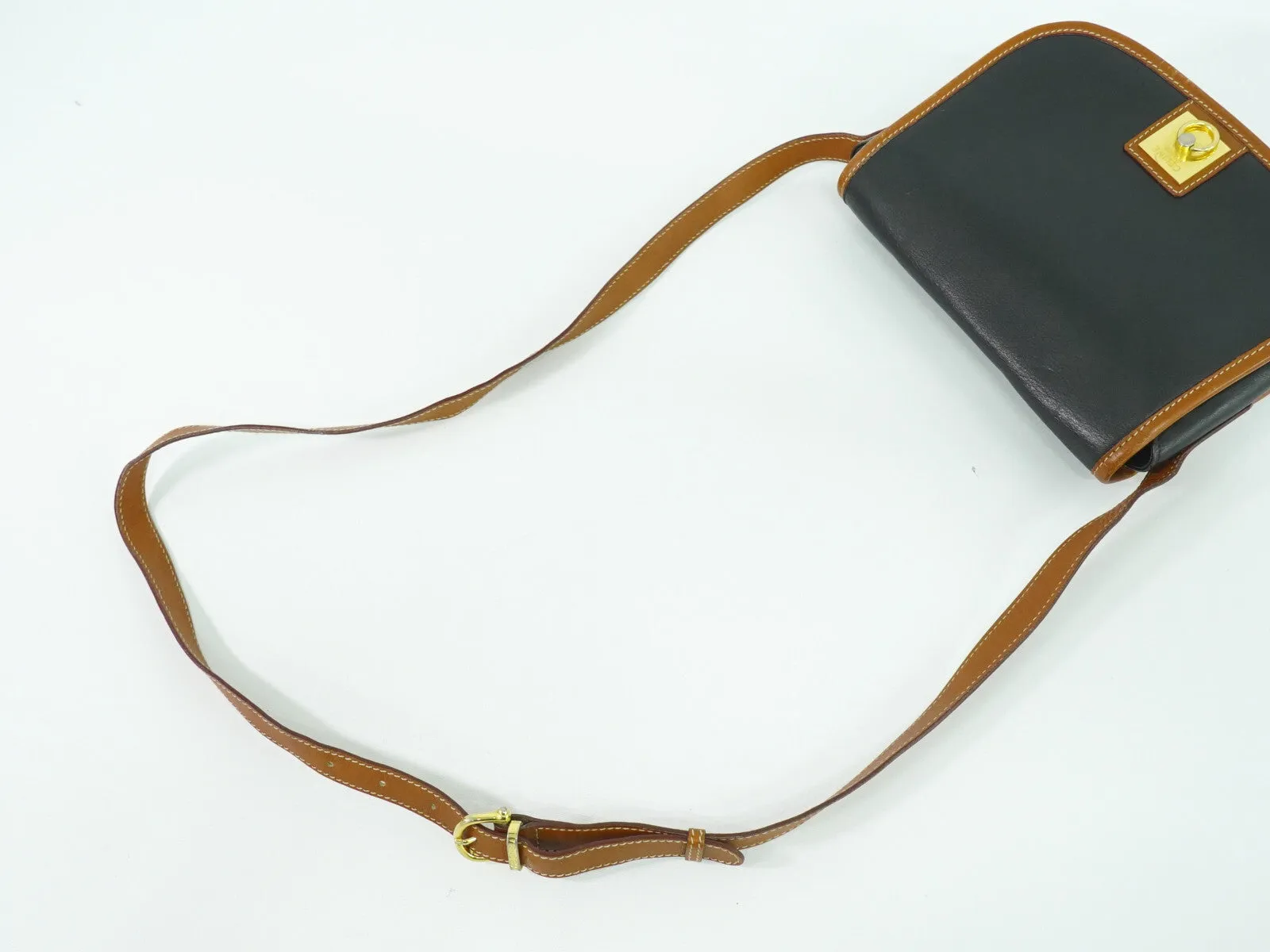 Cline Flap Pocket Leather Shoulder Bag (Pre-Owned)