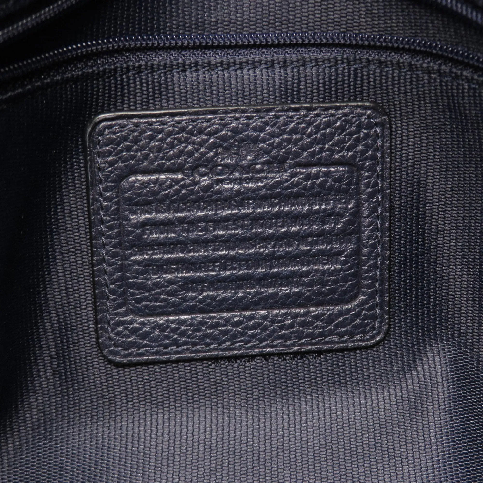 Coach  Leather Shoulder Bag (Pre-Owned)