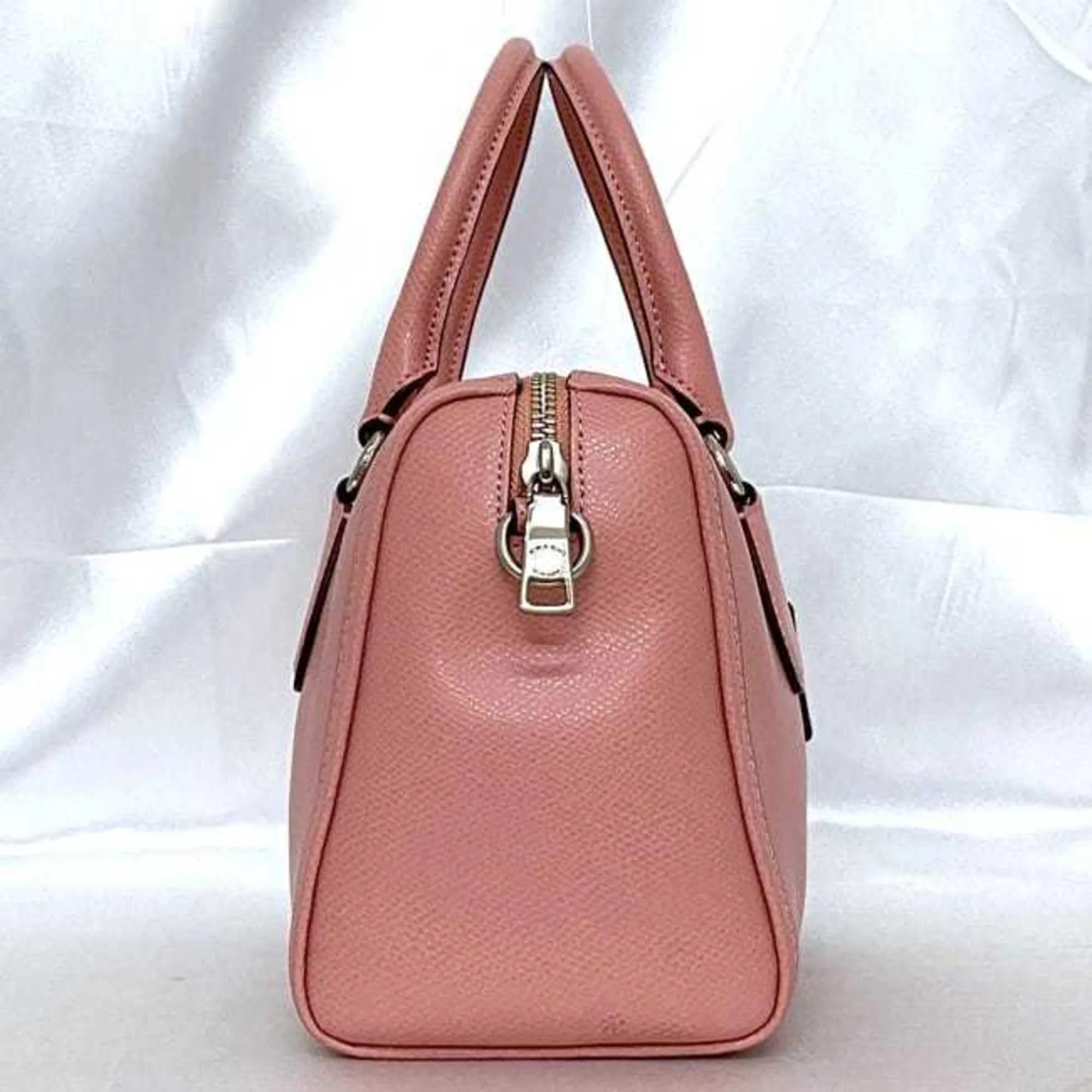 Coach  Leather Shoulder Bag (Pre-Owned)