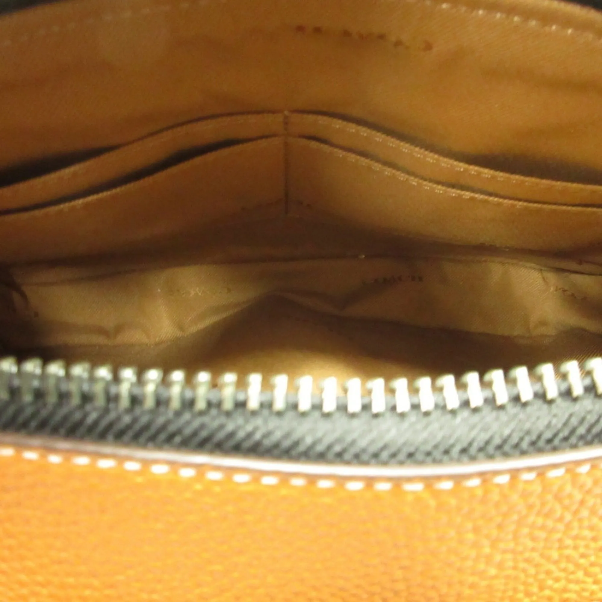 Coach Pvc Leather Shoulder Bag (Pre-Owned)