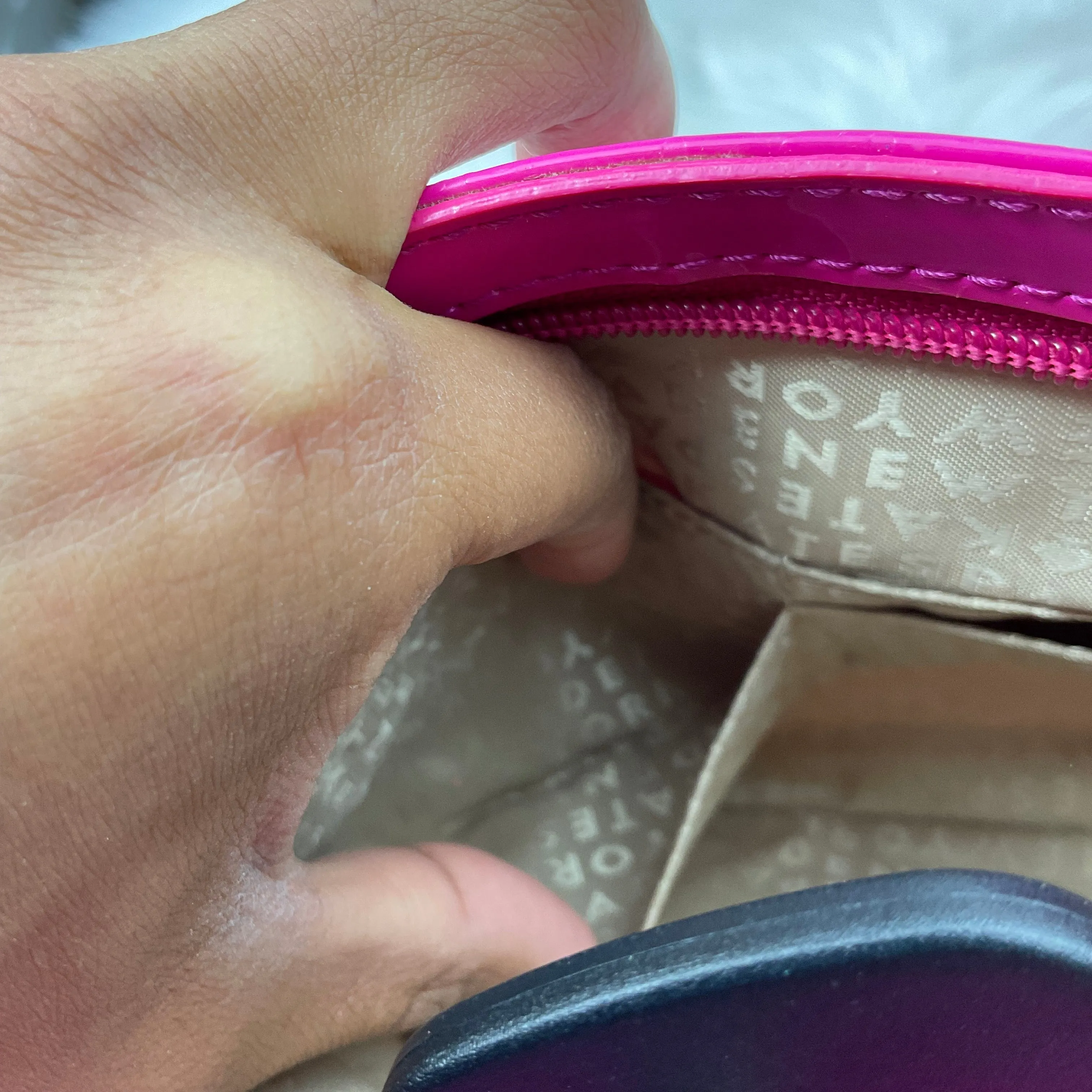 Crossbody Designer By Kate Spade, Size: Small