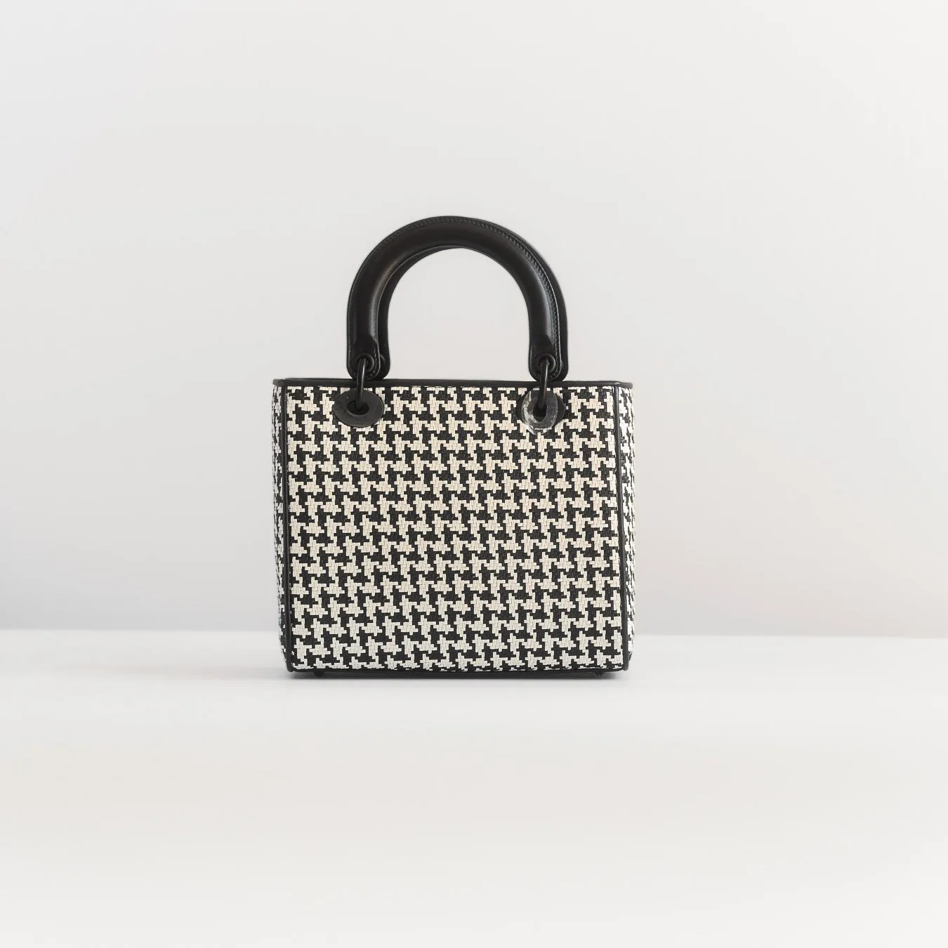 DIOR - LADY DIOR BAG MEDIUM ULTRAMATTE BLACK & WHITE HOUNDSTOOTH