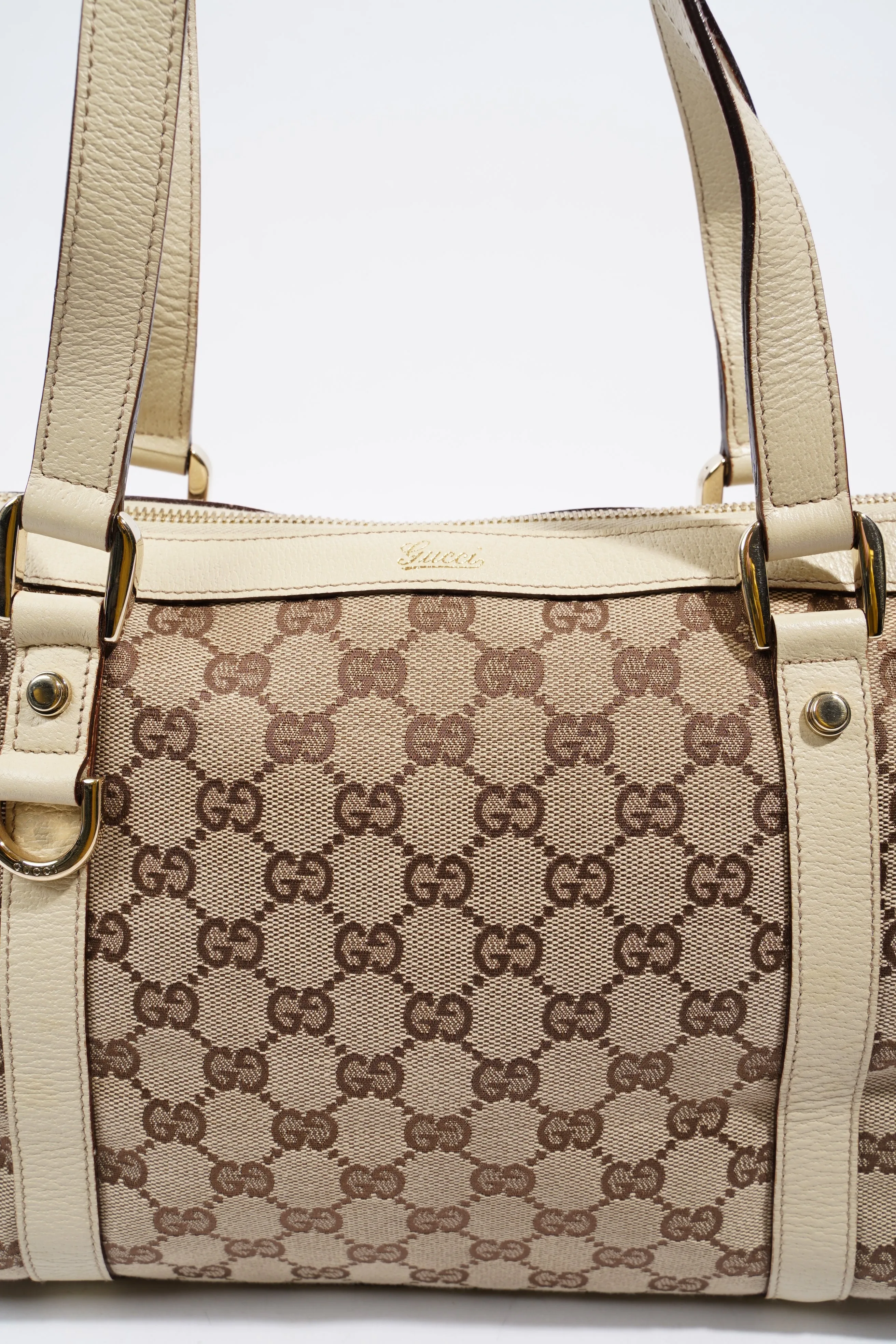 Gucci Abbey Shoulder Bag Supreme Print / White Canvas Small