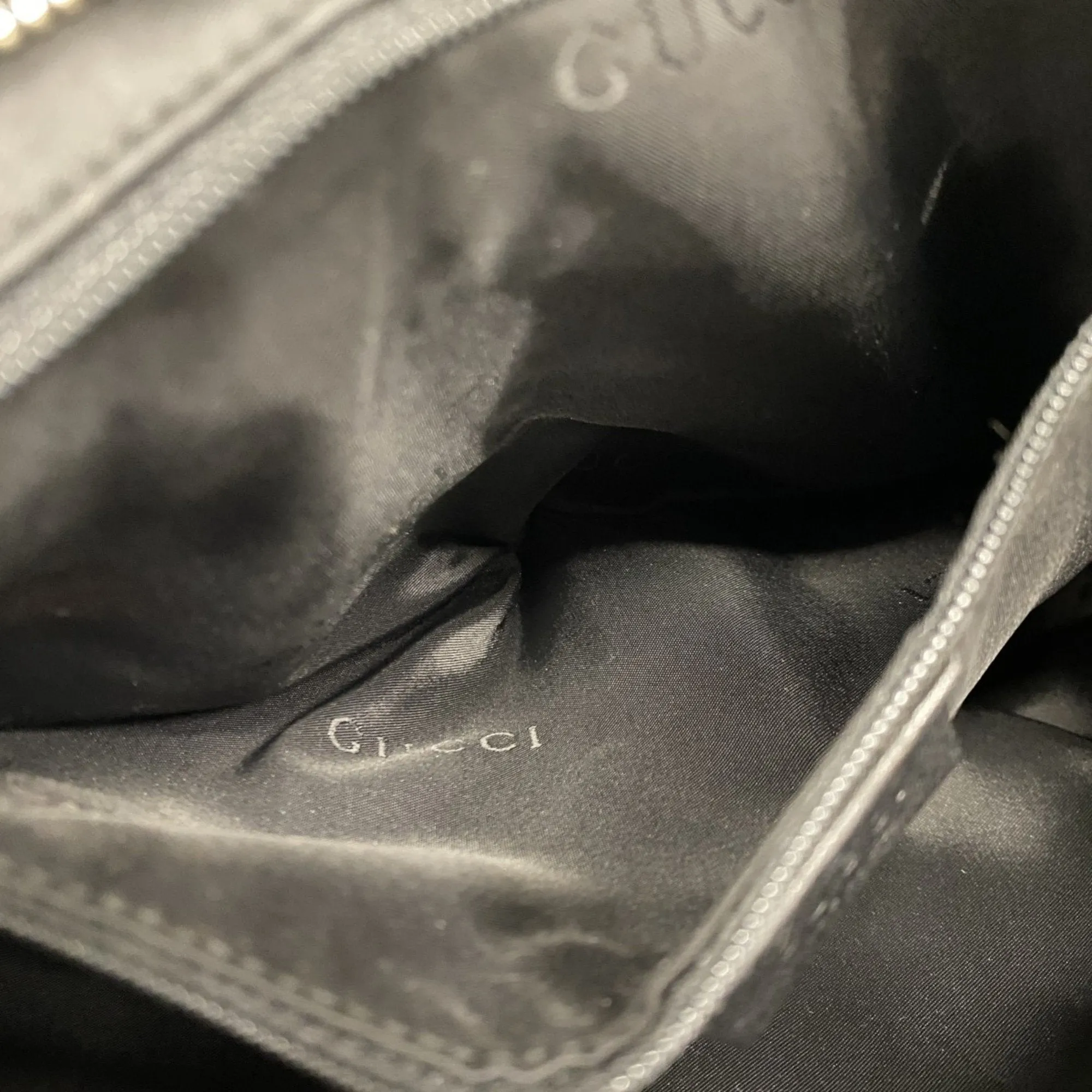 Gucci Canvas Shoulder Bag (Pre-Owned)