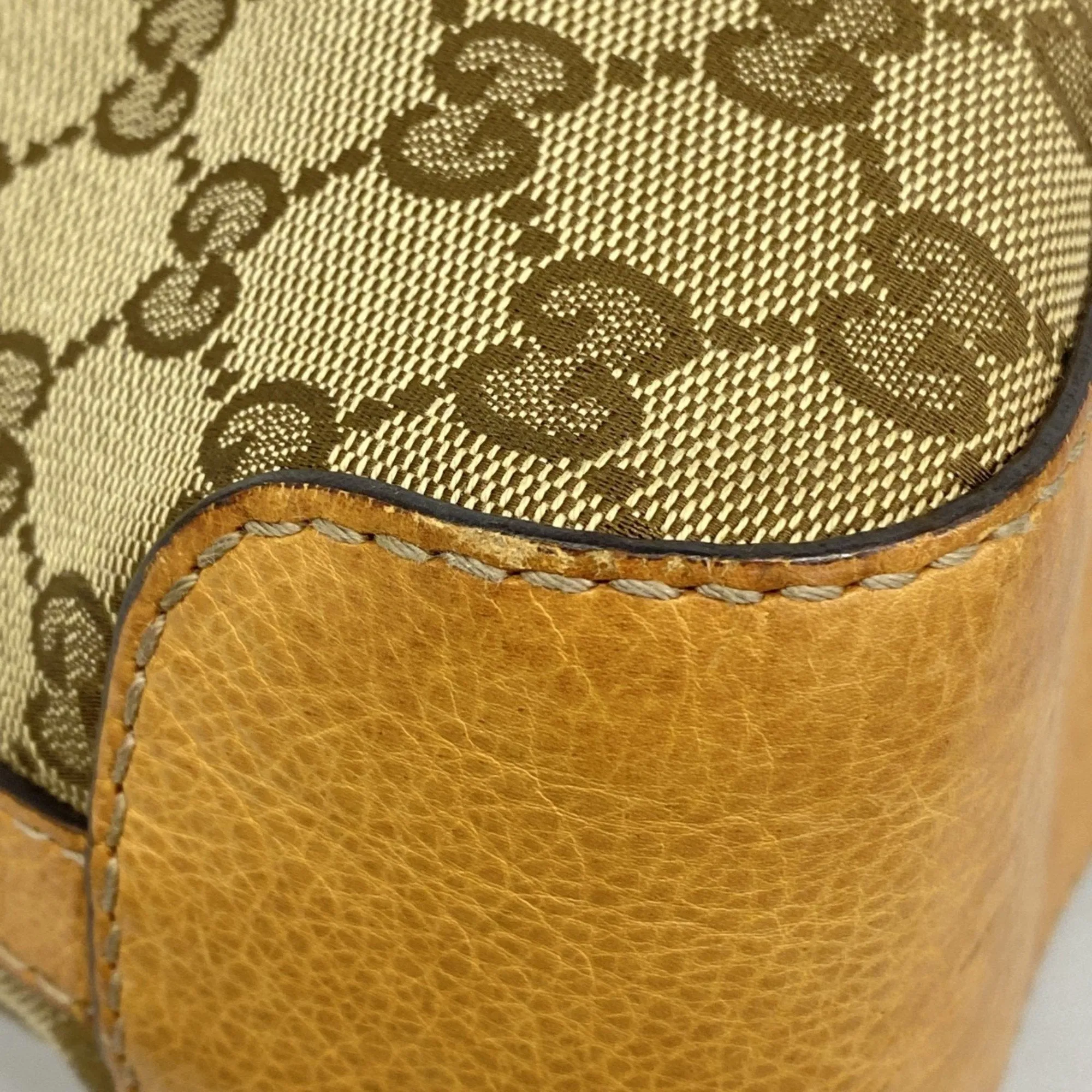 Gucci Canvas Shoulder Bag (Pre-Owned)