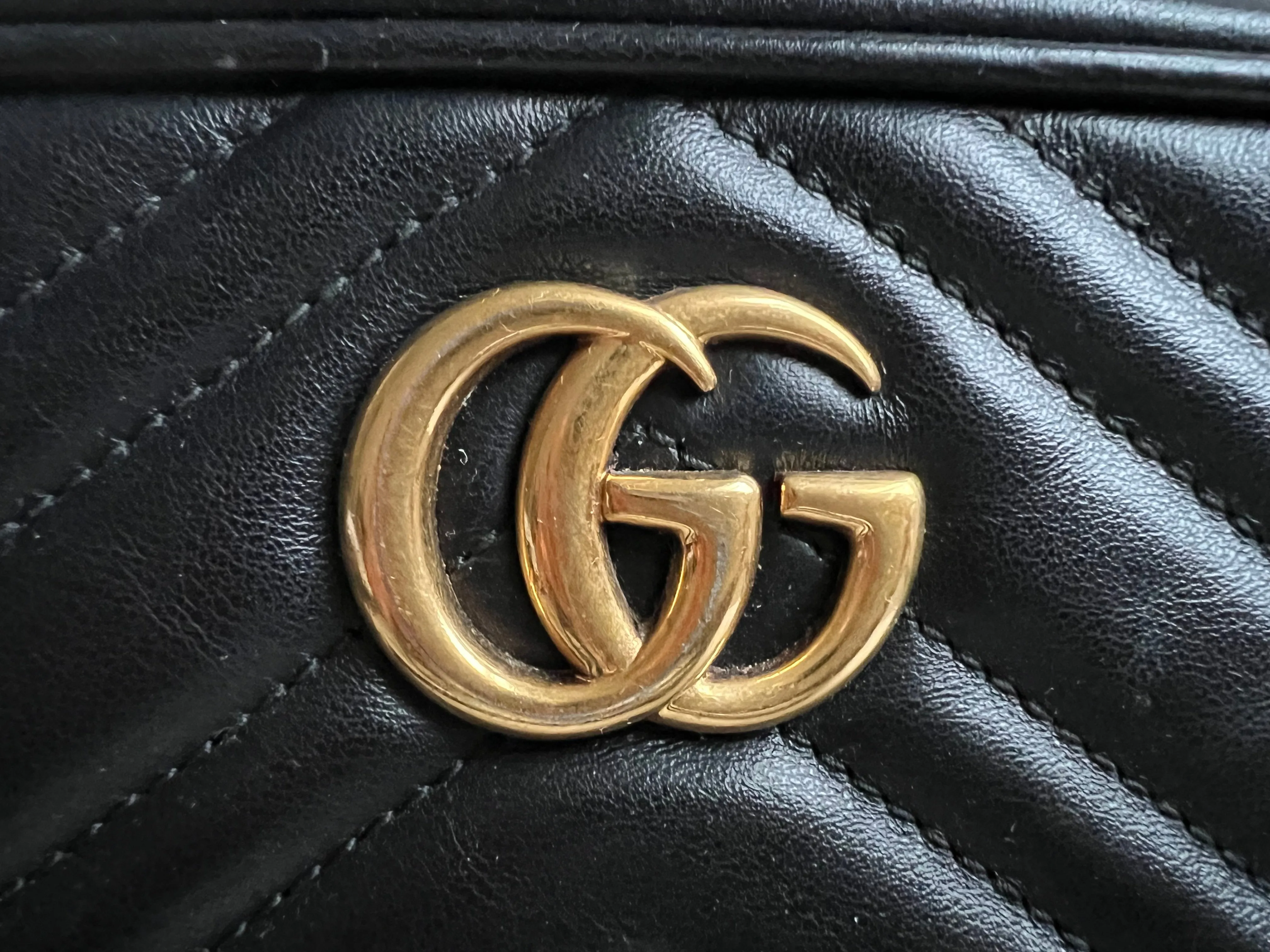 Gucci GG Black Marmont Mini Shoulder Bag (RRP ??1,360)