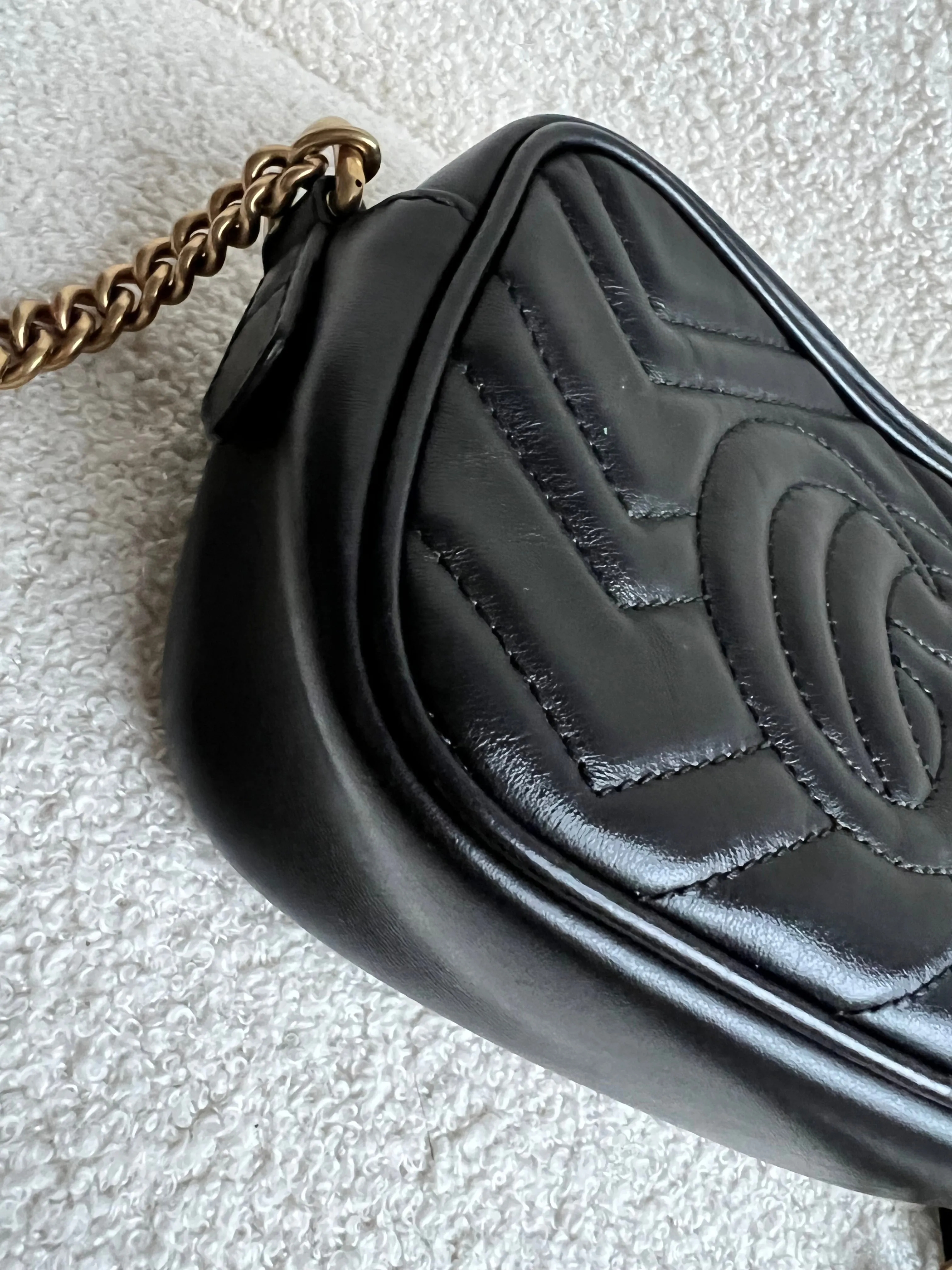 Gucci GG Black Marmont Mini Shoulder Bag (RRP ??1,360)