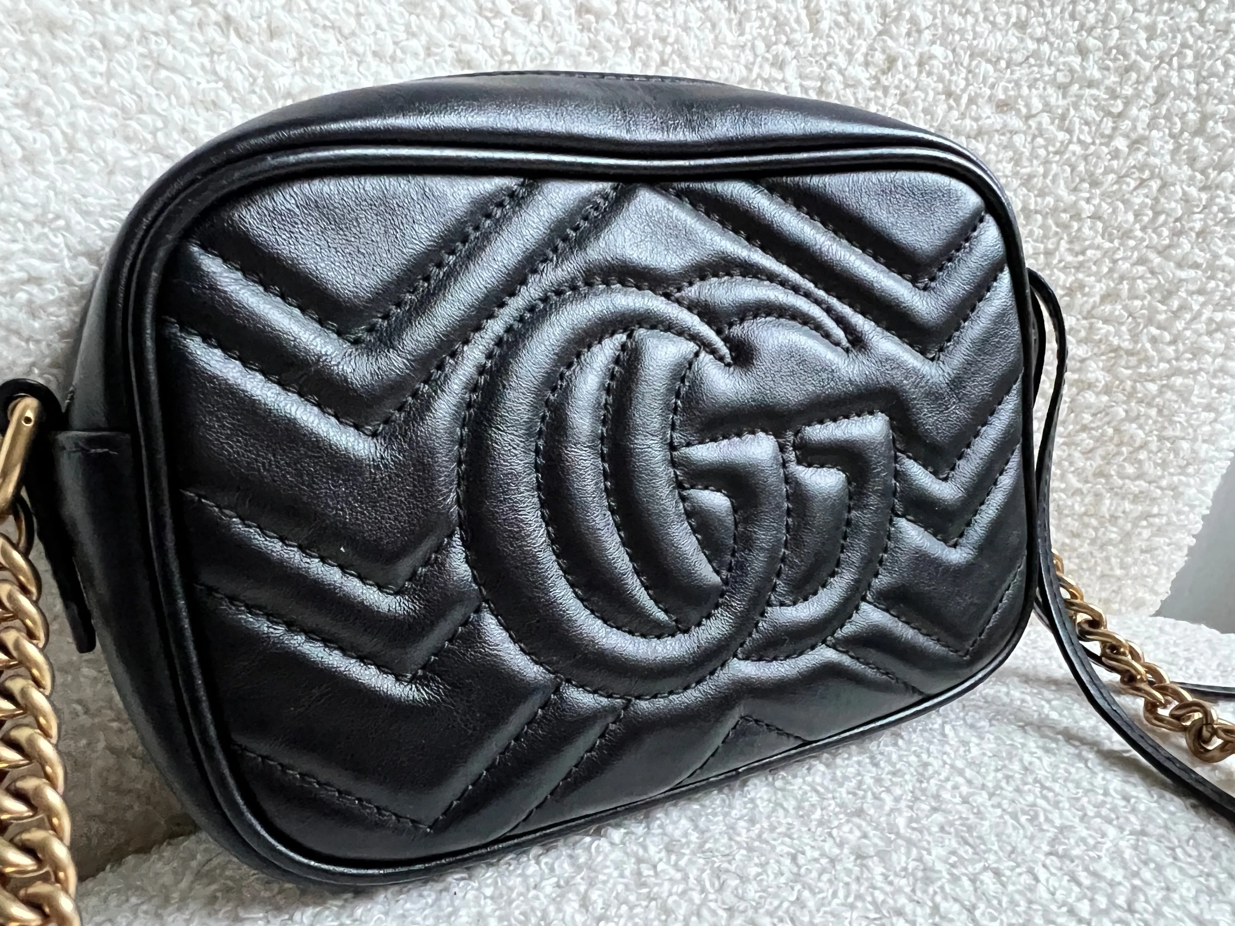 Gucci GG Black Marmont Mini Shoulder Bag (RRP ??1,360)