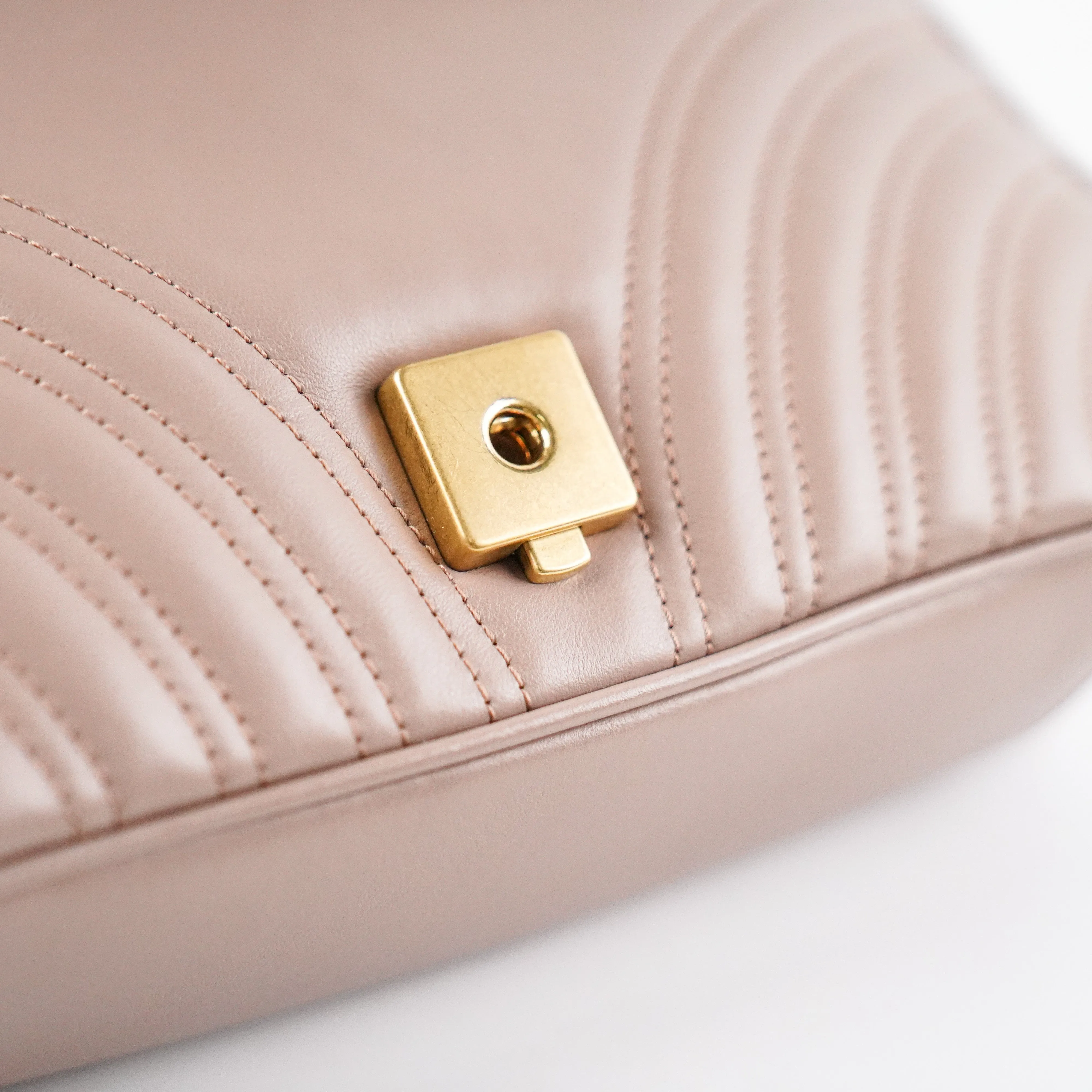 Gucci GG Marmont Matelasse Dust Pink Shoulder Bag