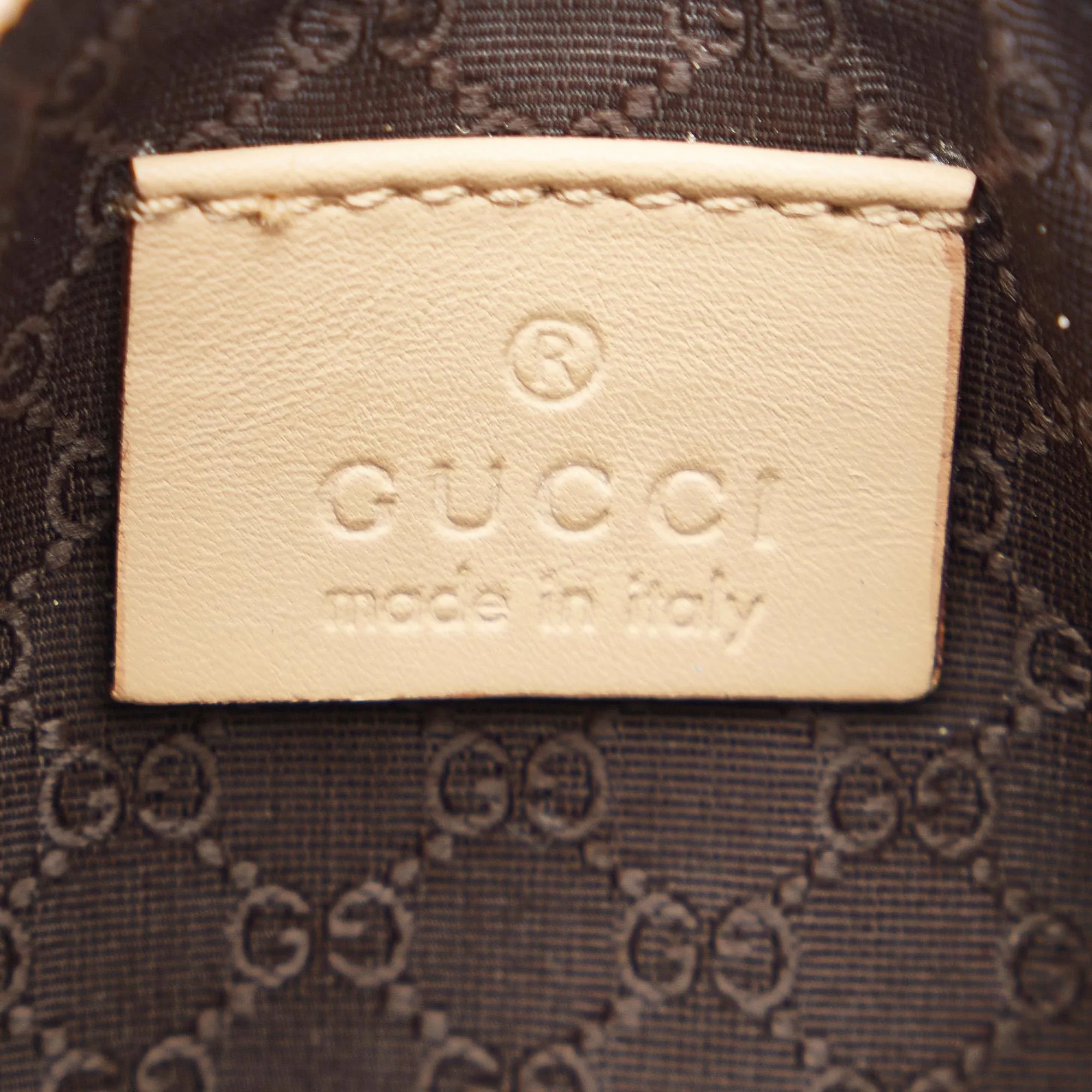 Gucci Perforated Jackie Shoulder Bag (SHG-FHA5EO)
