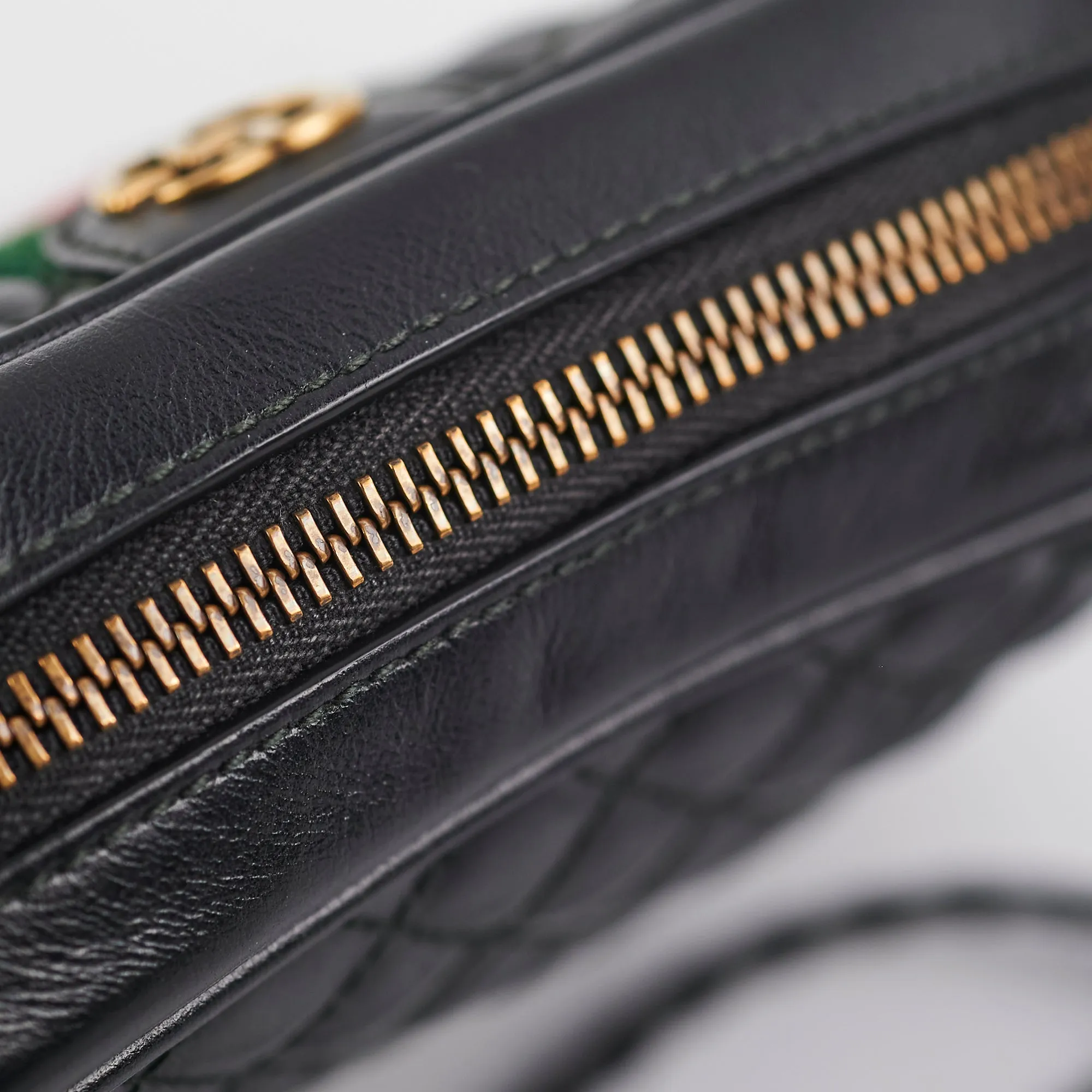 Gucci Trapuntata Black Quilted Shoulder Camera Bag