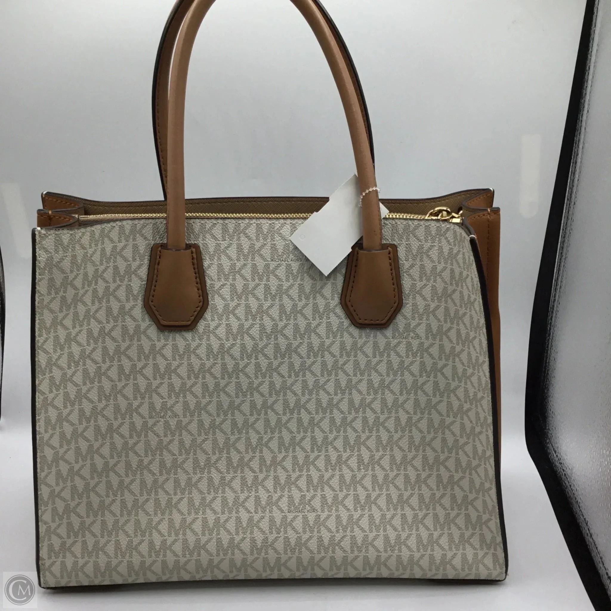 Handbag Designer By Michael Kors, Size: Medium
