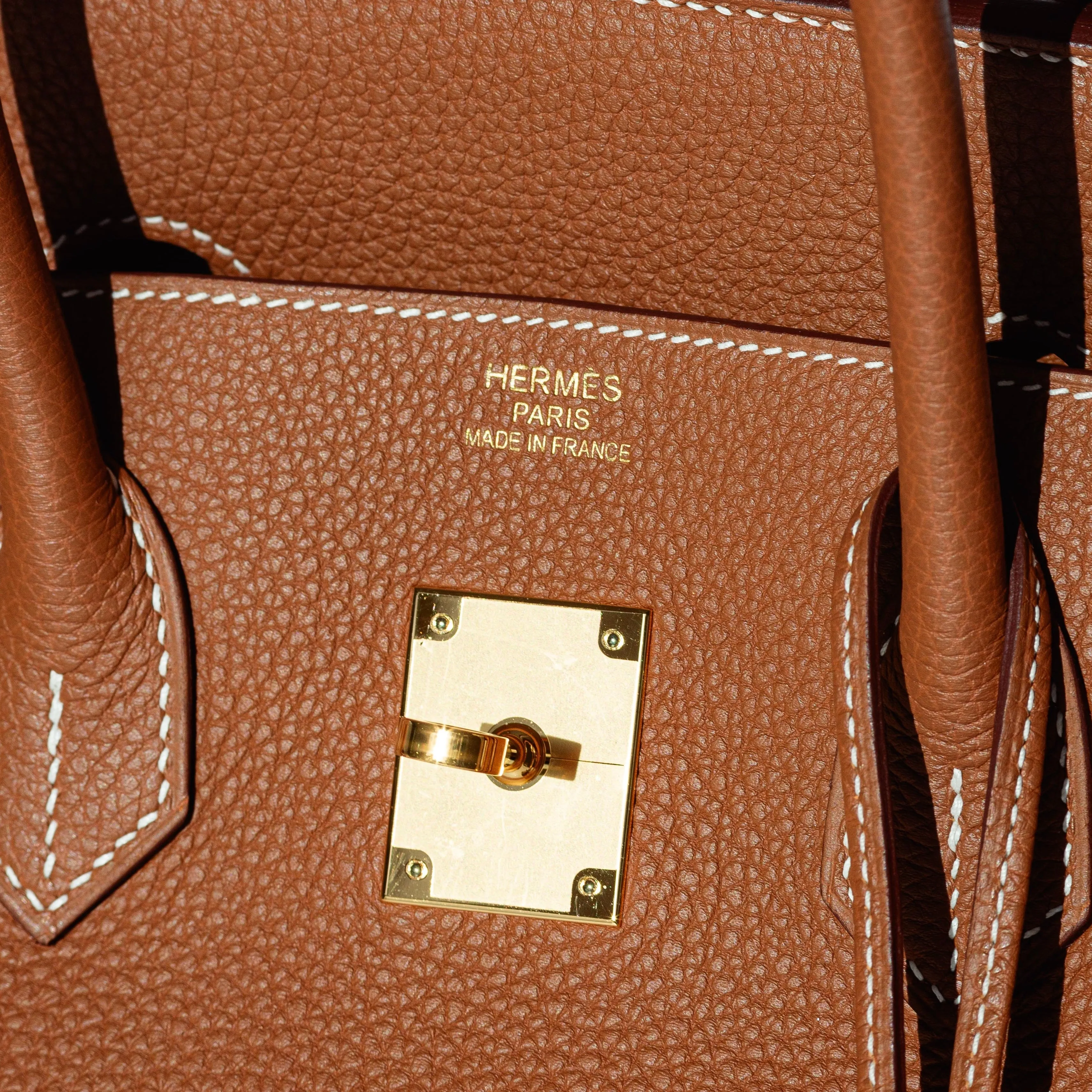 HERM??S - BIRKIN 35 TOGO LEATHER HANDBAG IN GOLD WITH GOLD HARDWARE