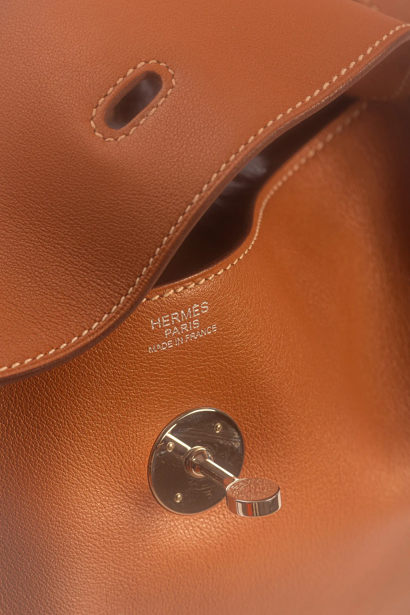 HERM??S - LINDY HANDBAG GOLD SWIFT LEATHER SILVER HARDWARE