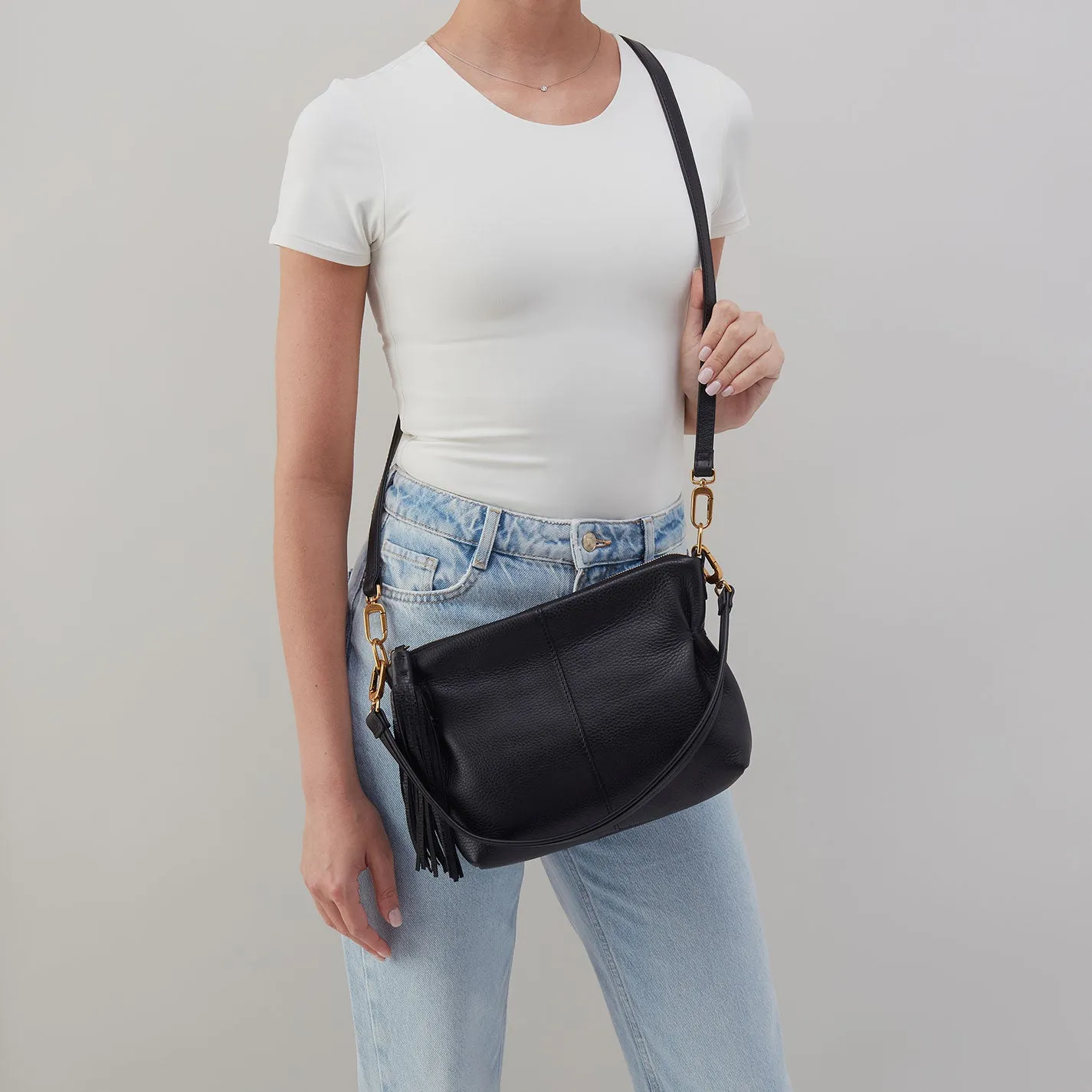 Kori Crossbody In Pebbled Leather - Black