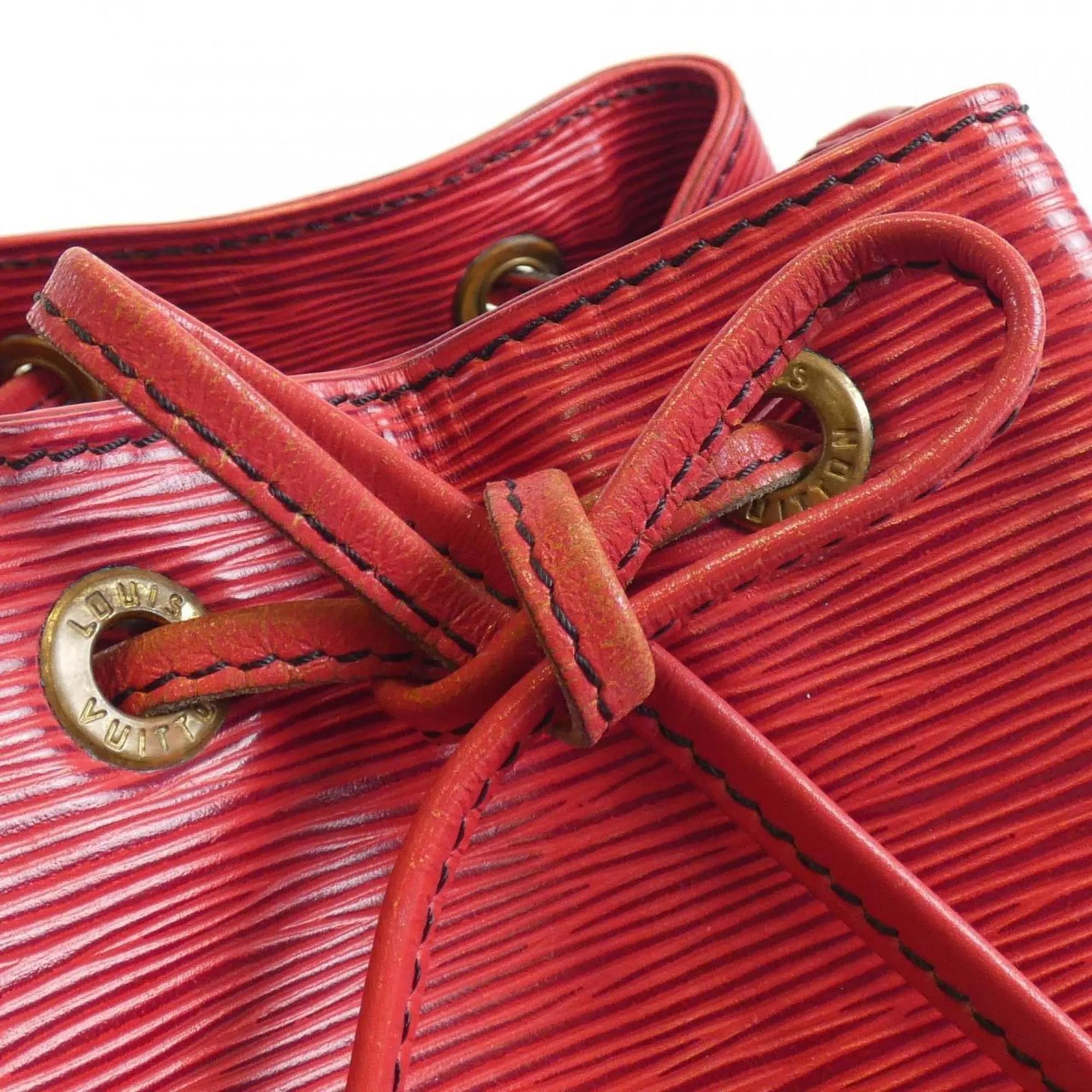 Louis Vuitton Leather Shoulder Bag (Pre-Owned)