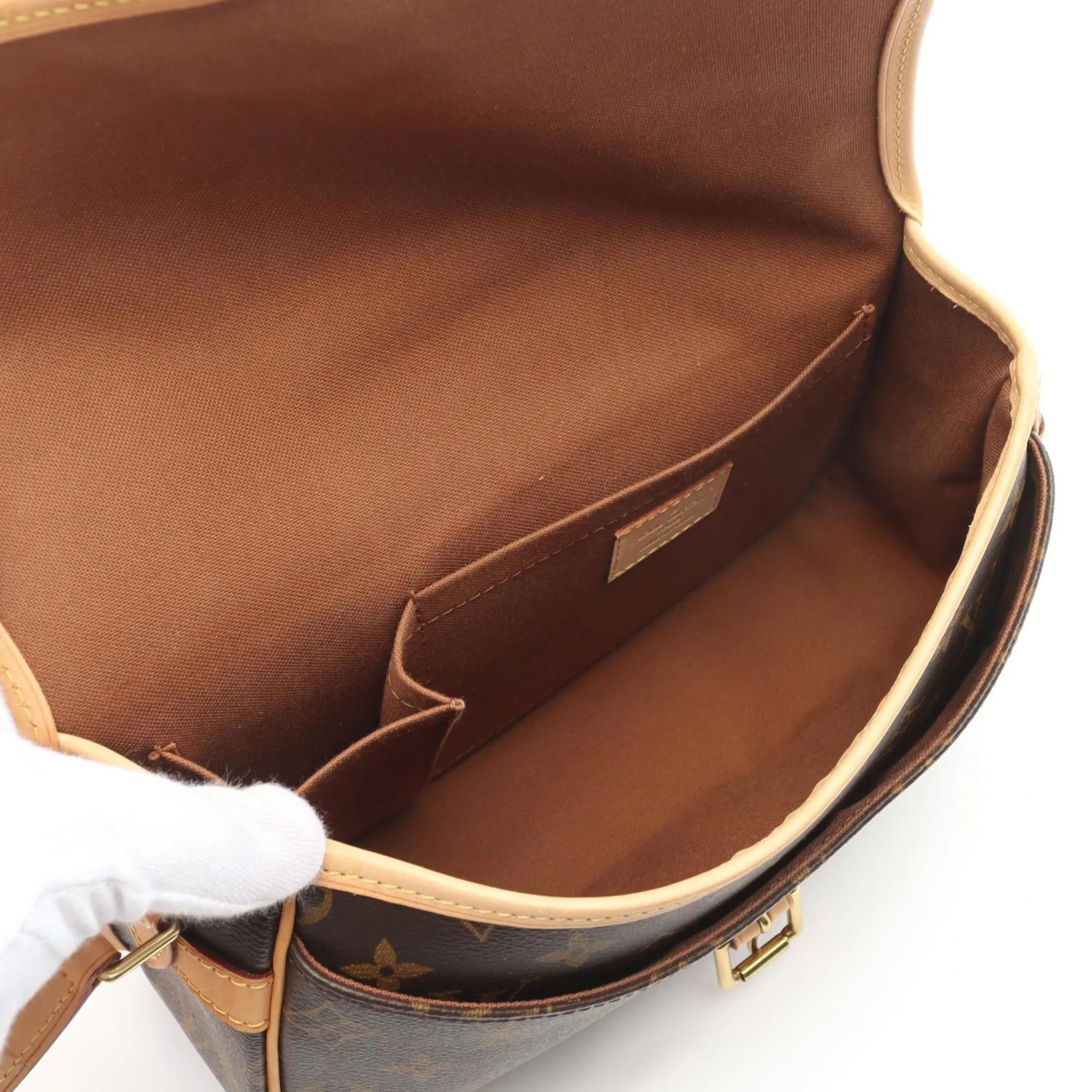 Louis Vuitton Monogram Monogram Shoulder Bag (Pre-Owned)