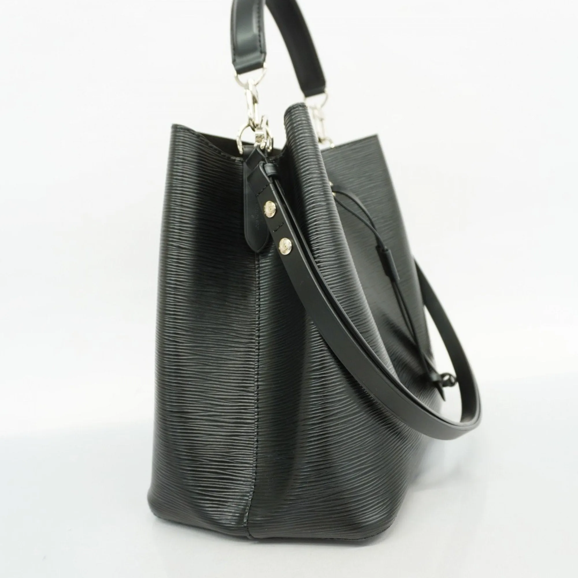 Louis Vuitton Shoulder Bag (Pre-Owned)