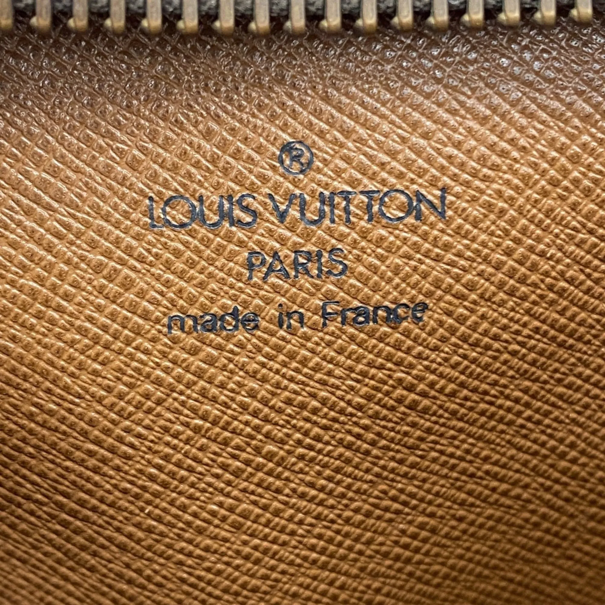 Louis Vuitton Shoulder Bag (Pre-Owned)