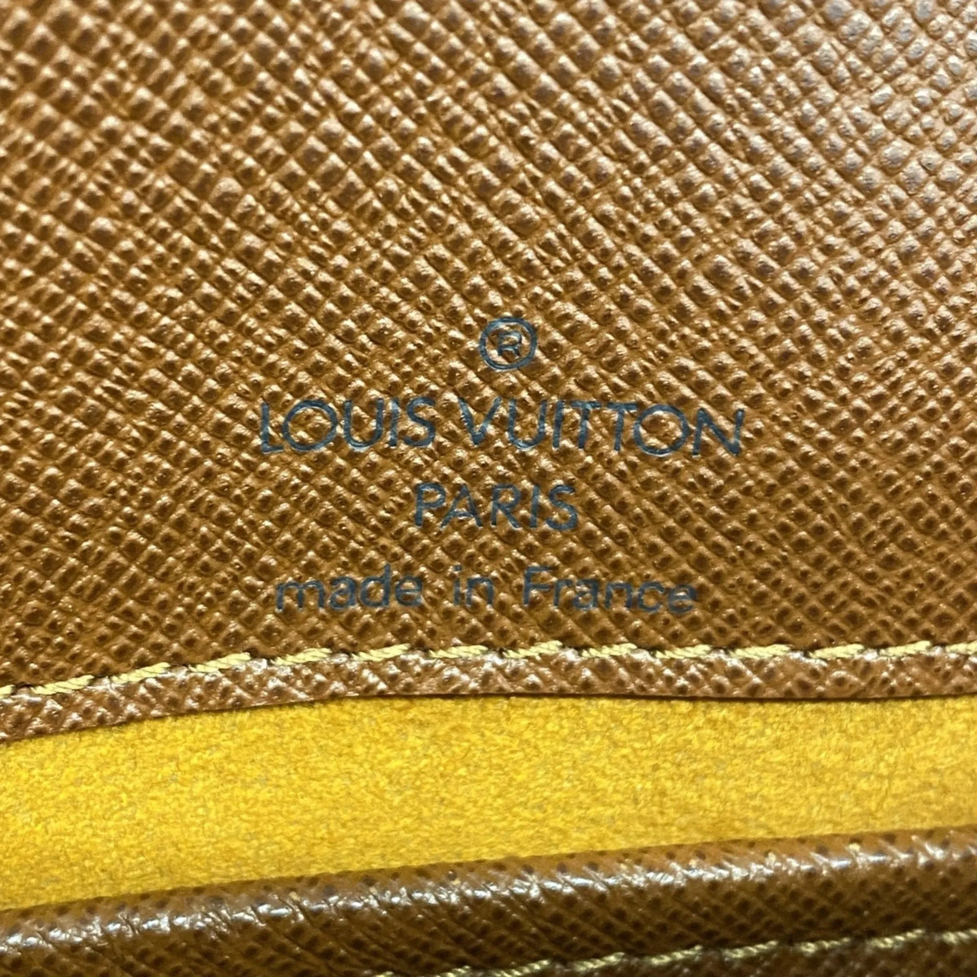 Louis Vuitton Shoulder Bag (Pre-Owned)