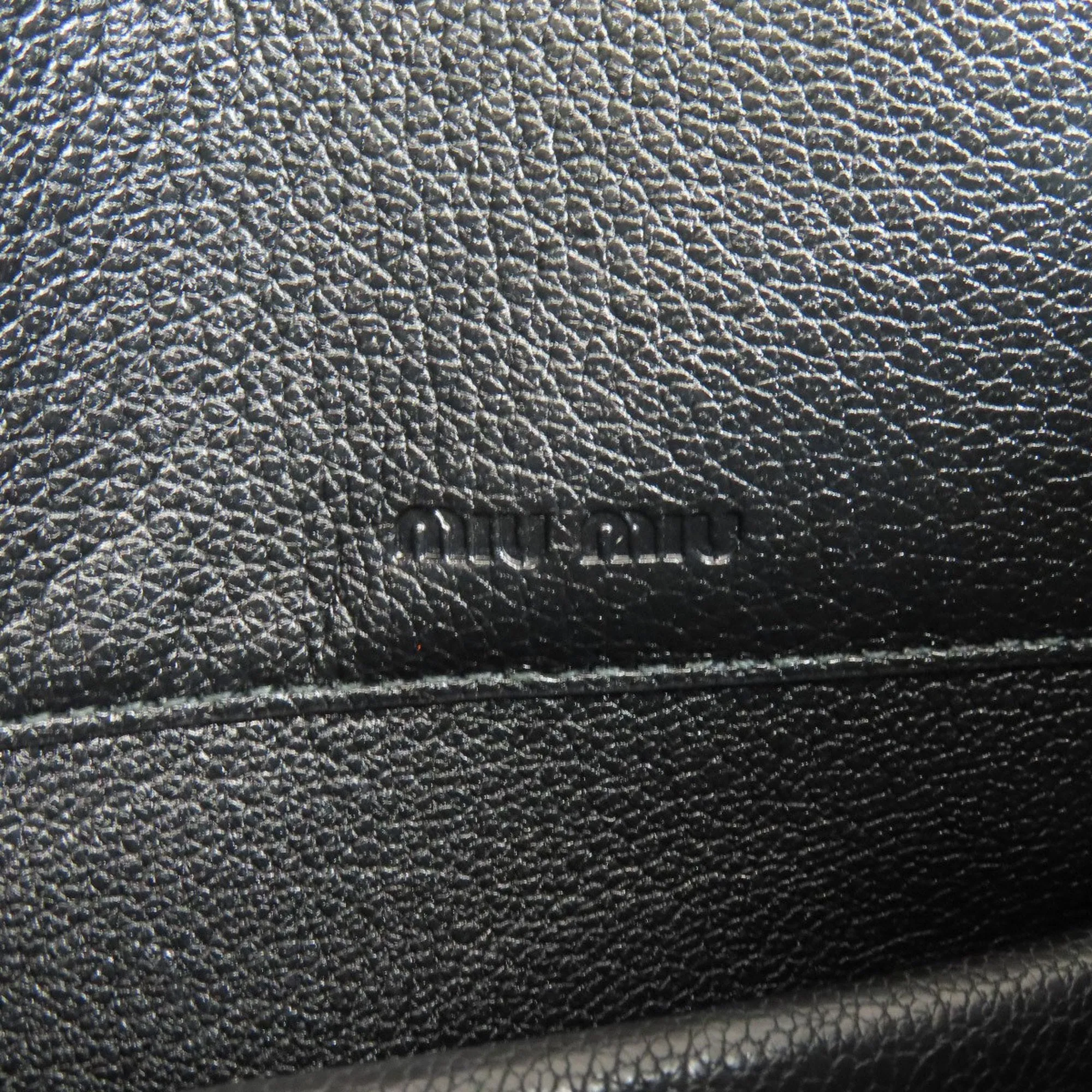 Miu Miu Leather Shoulder Bag (Pre-Owned)