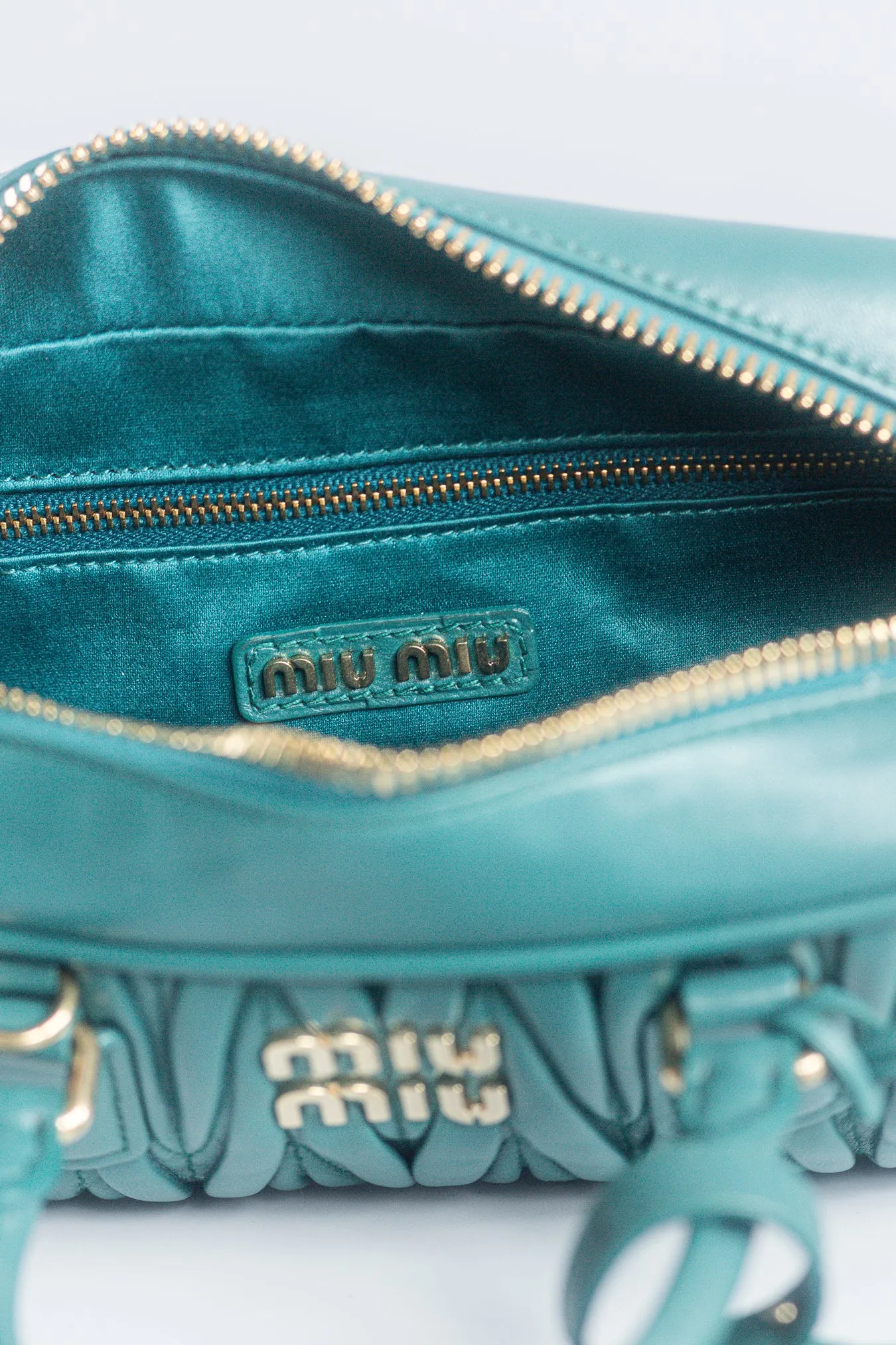 MIUMIU - BAG ARCADIE MATELASS?? BLUE LAGOON LEATHER