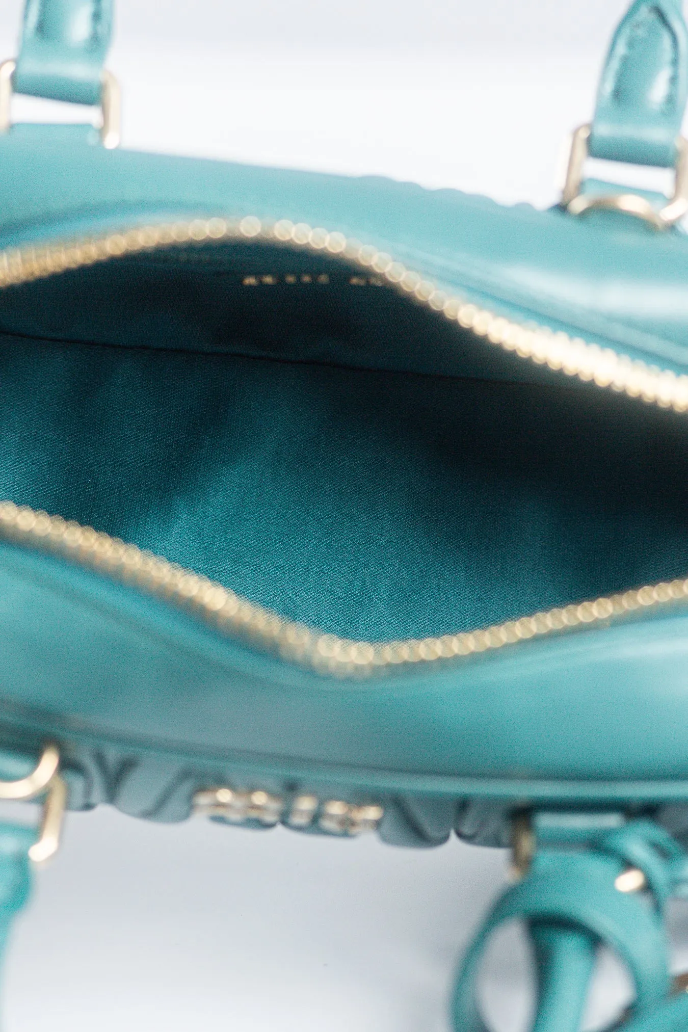 MIUMIU - BAG ARCADIE MATELASS?? BLUE LAGOON LEATHER