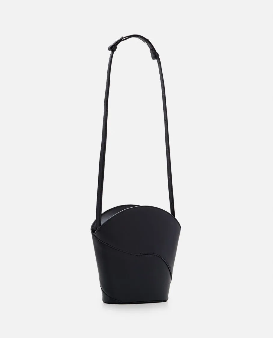 Oru Zip Leather Shoulder Bag