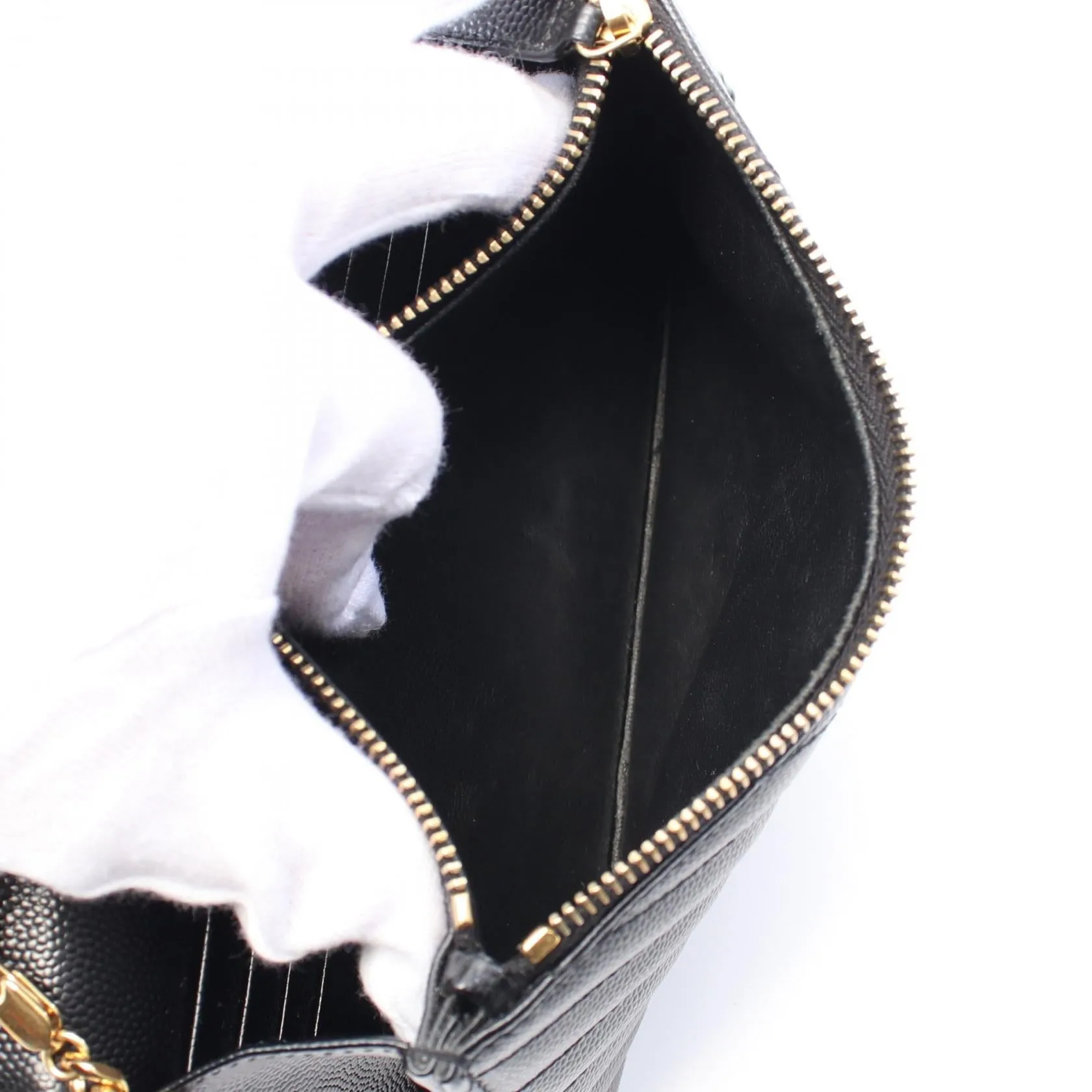 Saint Laurent Cassandra Leather Shoulder Bag